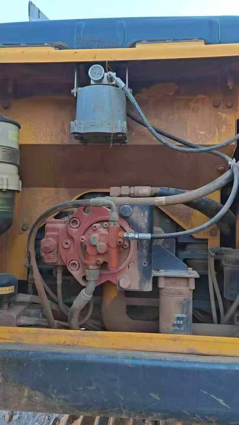 Used Hyundai R205VSN Excavator 2021 Model / 5