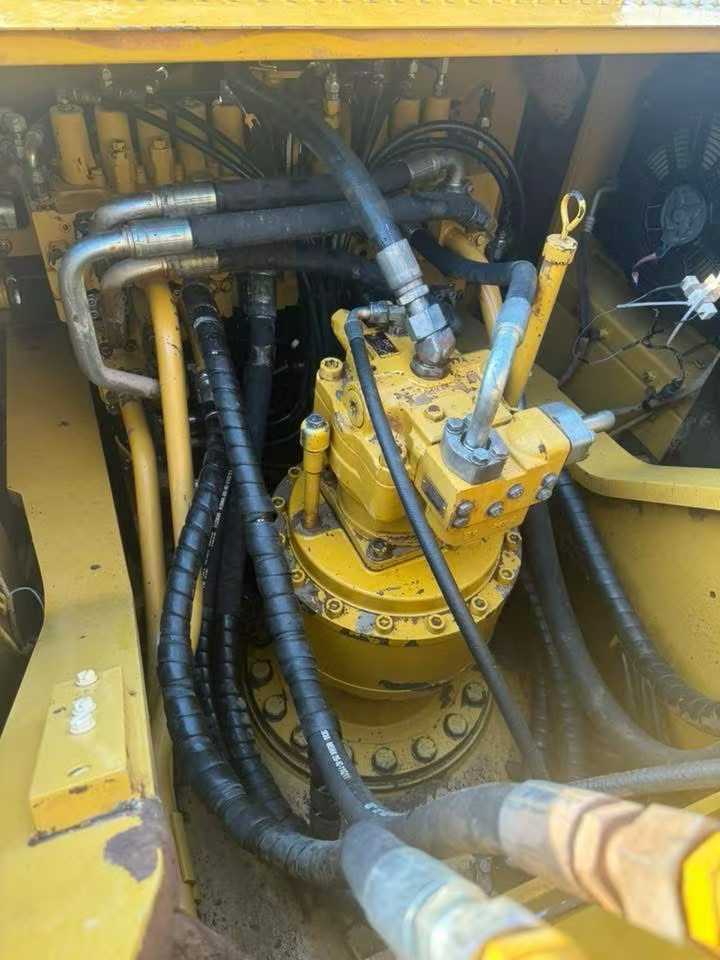 Used Caterpillar 330L Excavator 2018 Model / 5