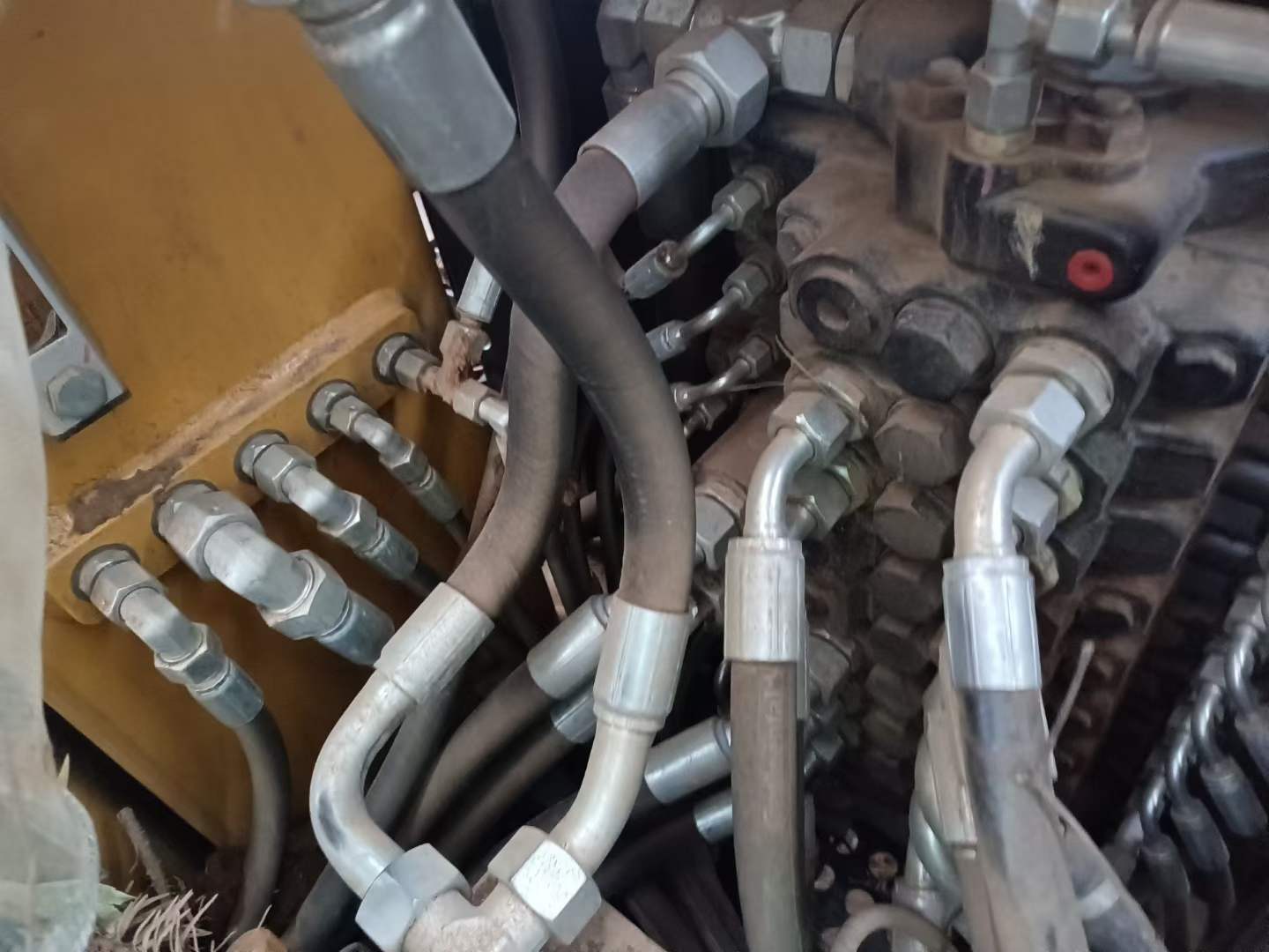 Used XCMG XE75WD Excavator 2025 Model / 8