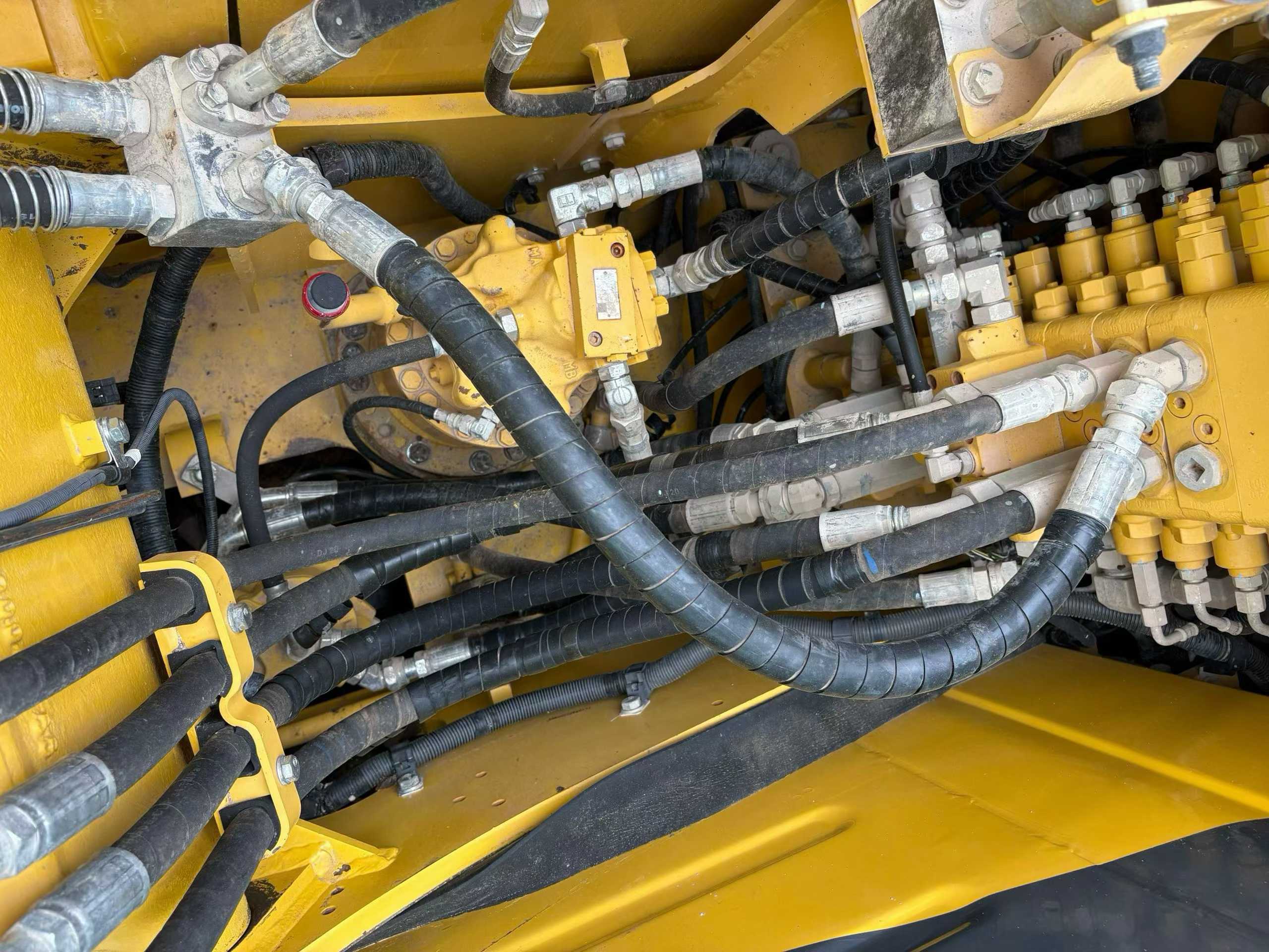 Used Komatsu PC110-7 Excavator 2021 Model / 4