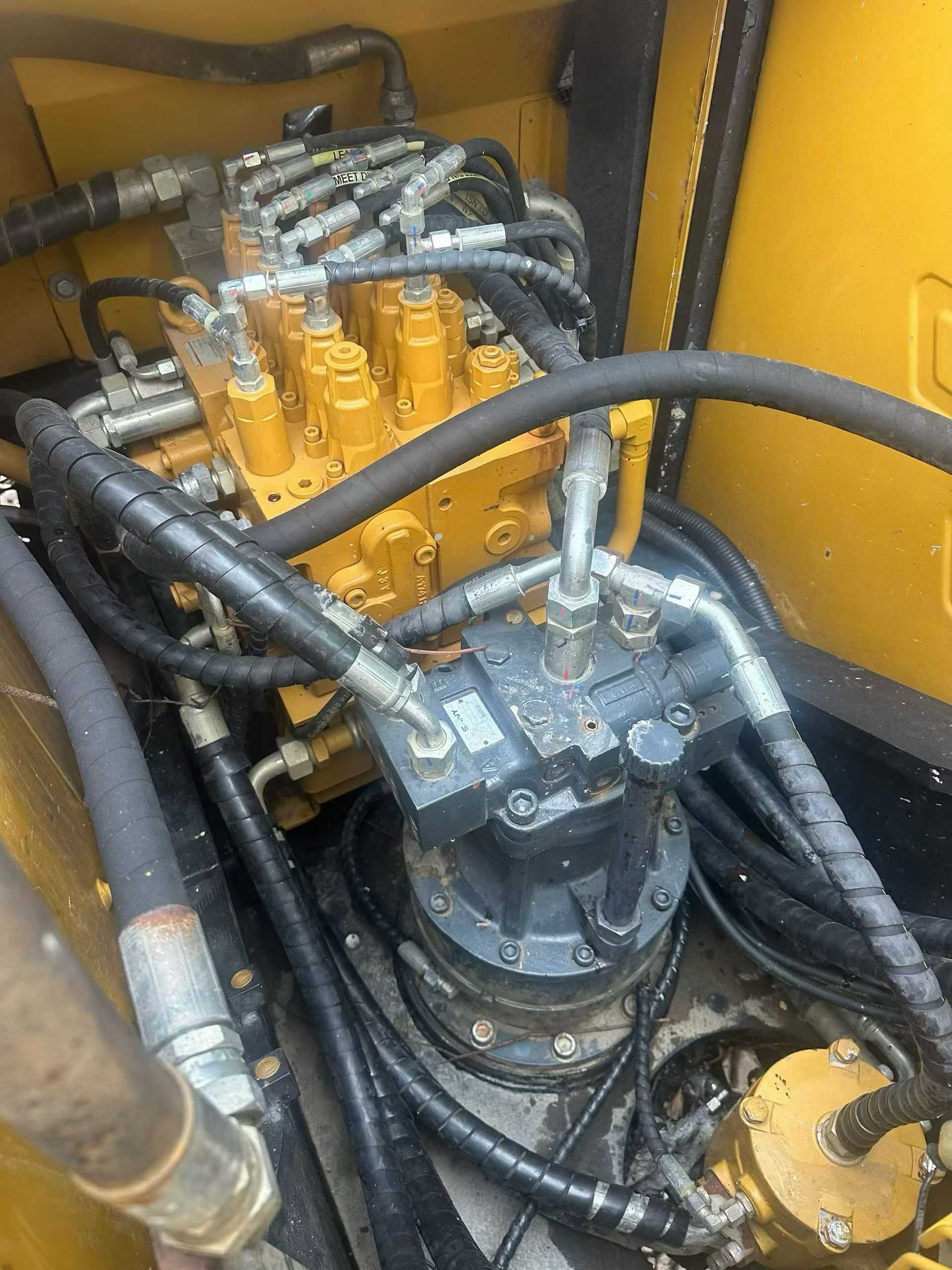 Used Sany SY125H Excavator 2019 Model / 3