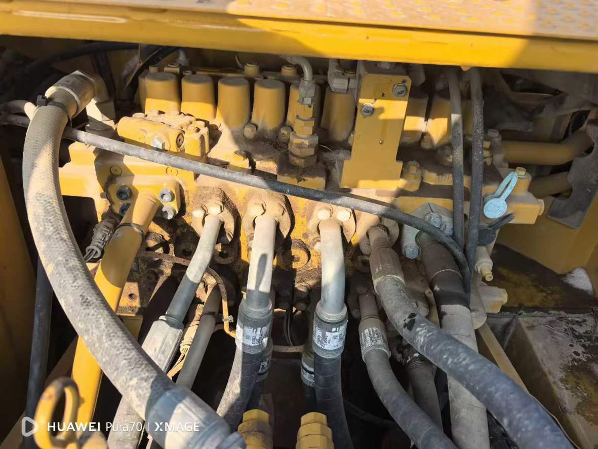 Used Caterpillar 323 Excavator 2018 Model / 4