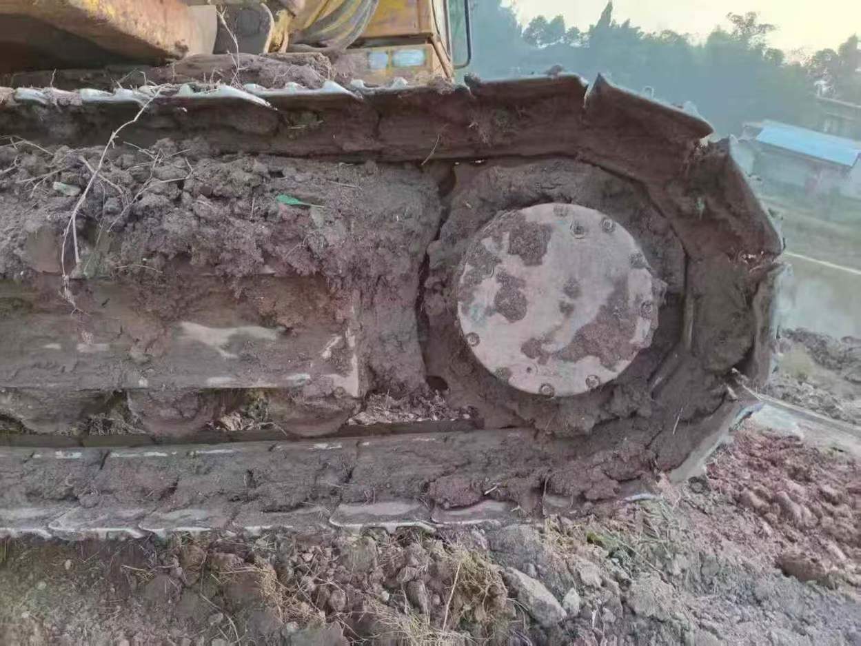 Used Komatsu PC130 Excavator 2017 Model / 4