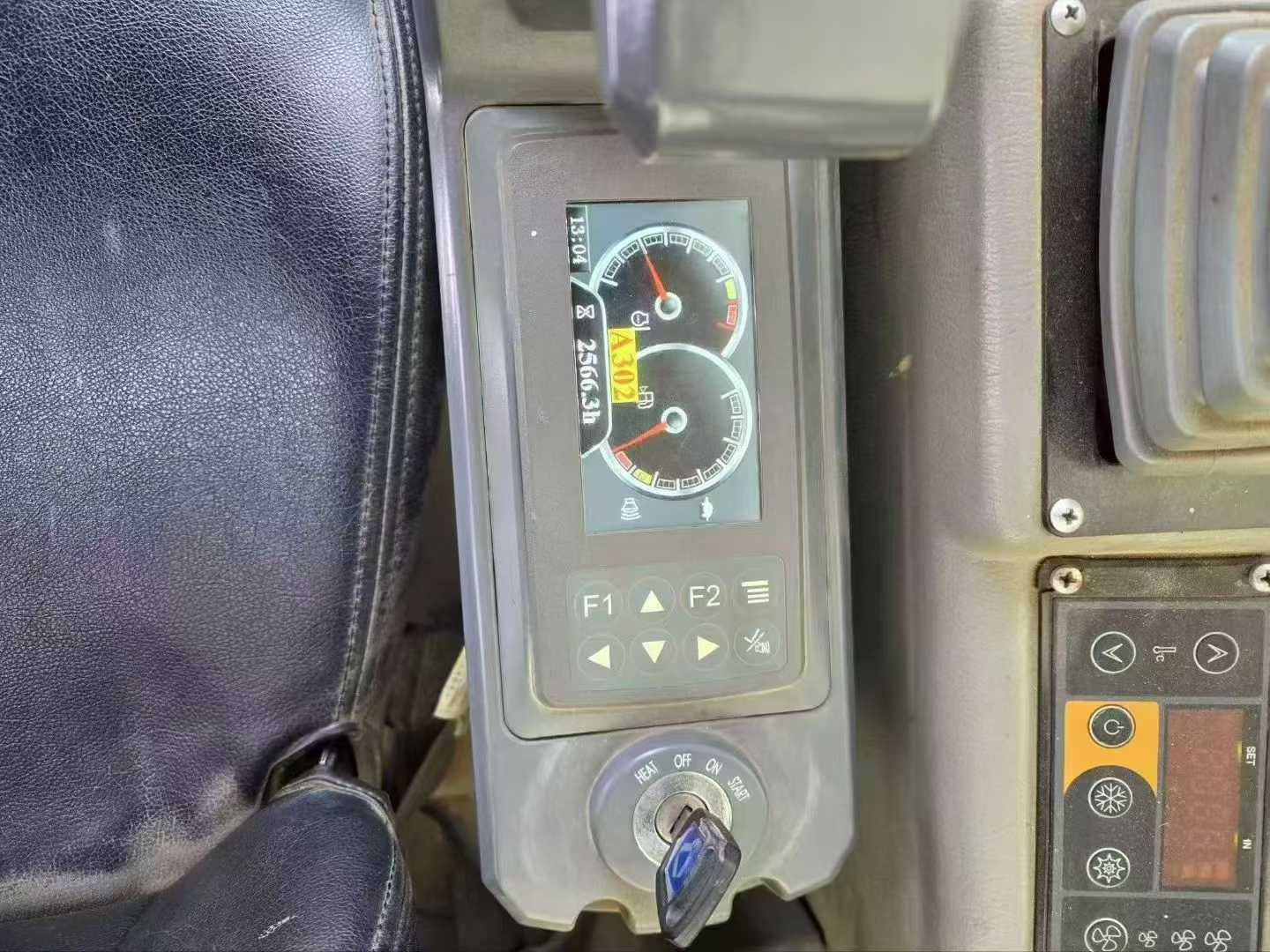 Used XCMG XE250 Excavator 2020 Model / 8