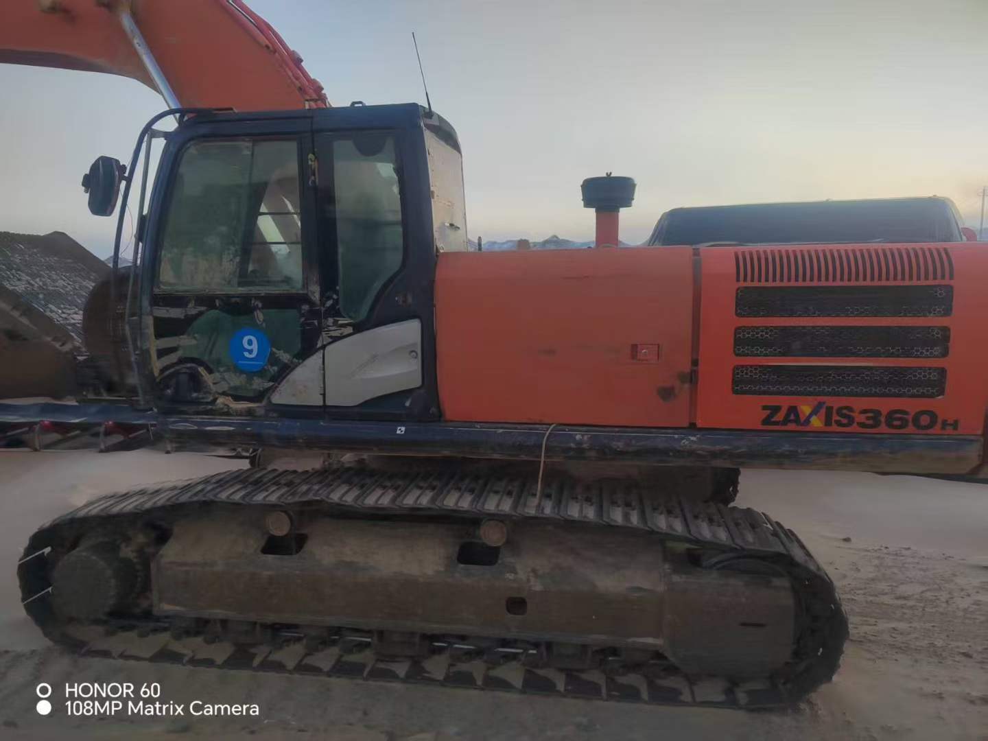 Used Hitachi ZX60 Excavator 2015 Model / 9