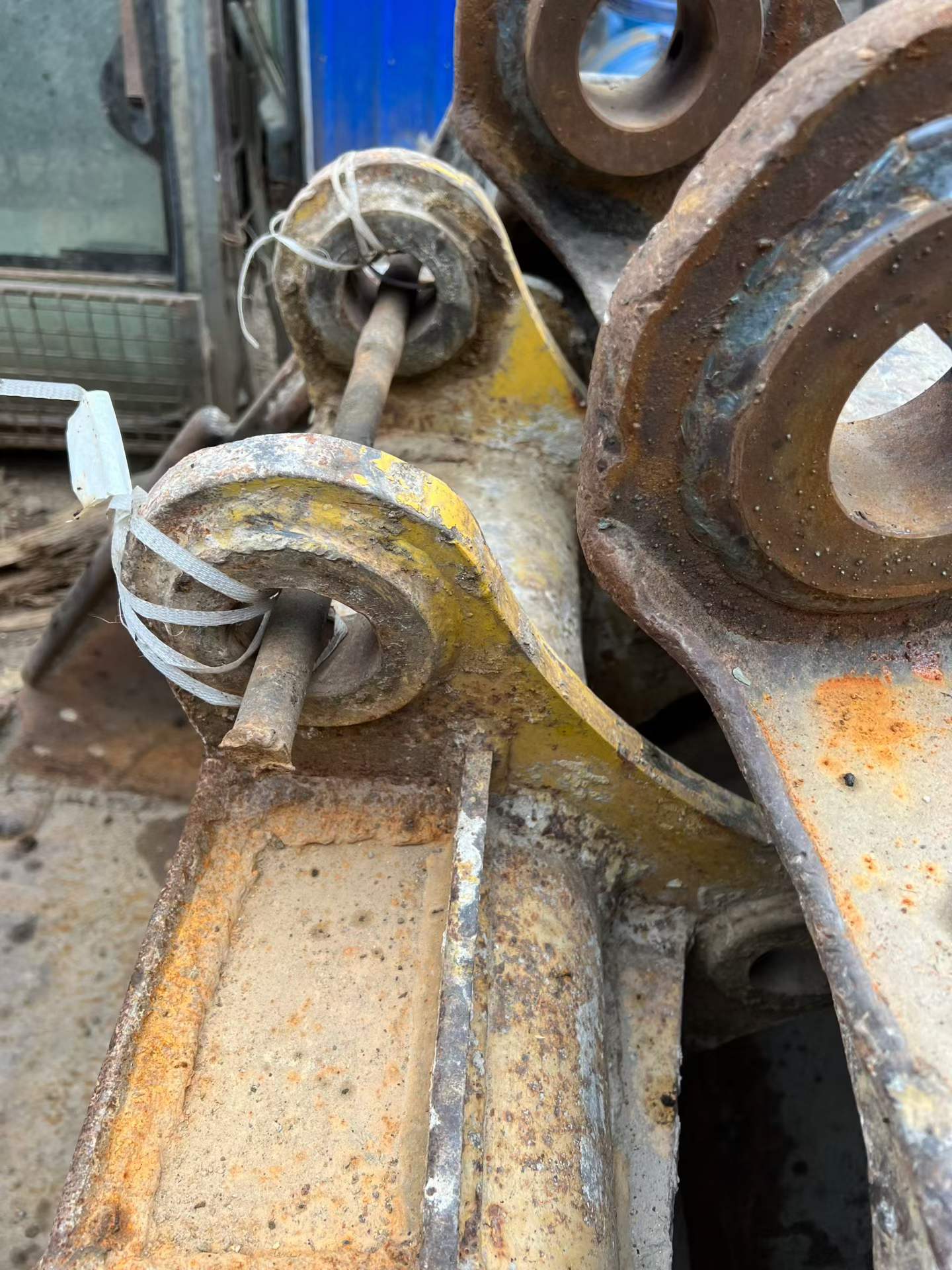 Used Komatsu PC130 Excavator 2016 Model / 3