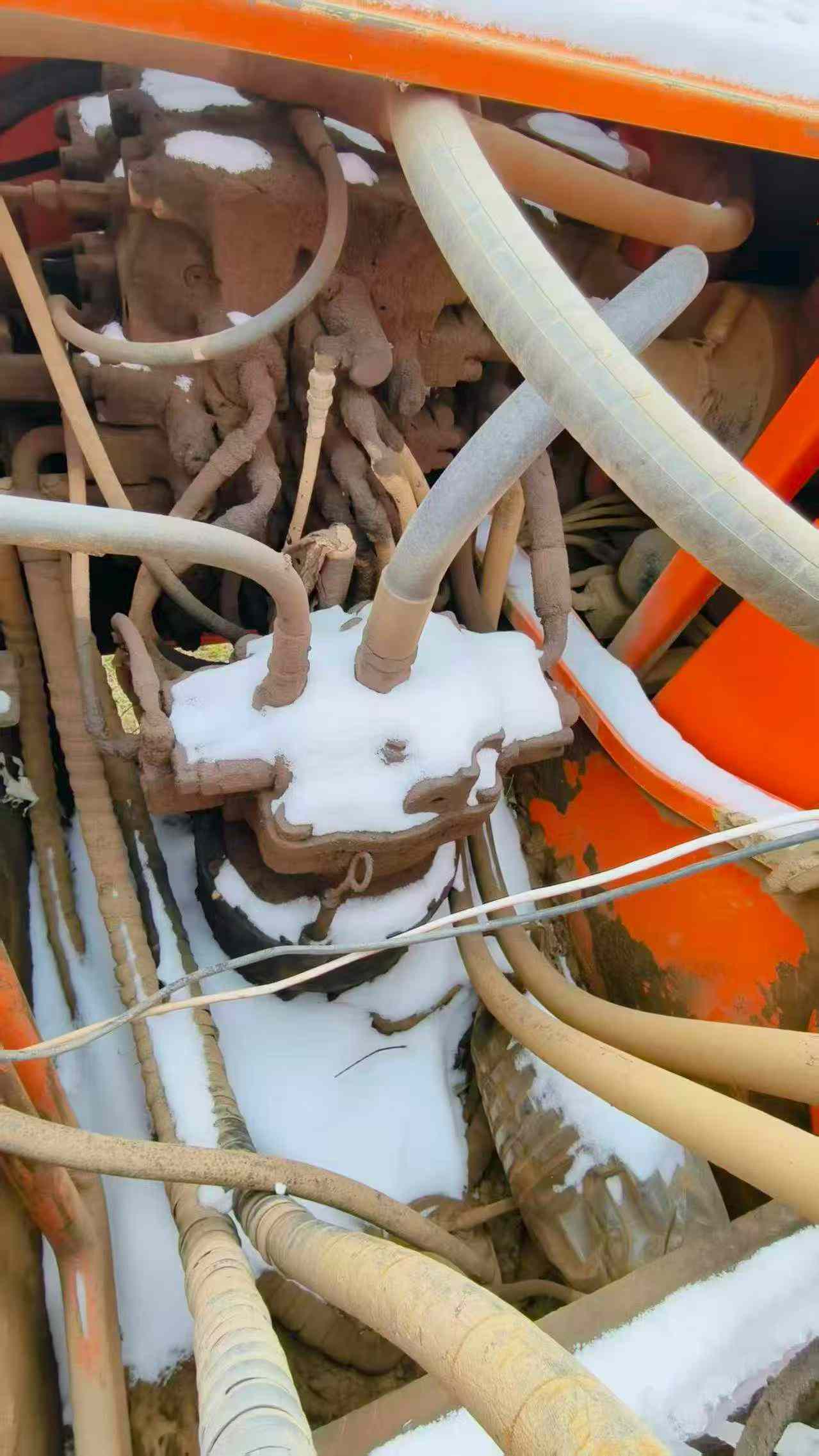 Used Doosan S225 Excavator 2011 Model / 5