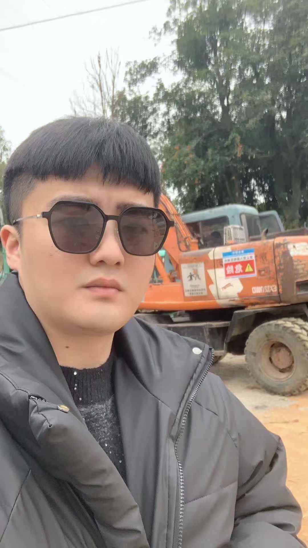 Buy Hitachi EX100-3 Used Excavator