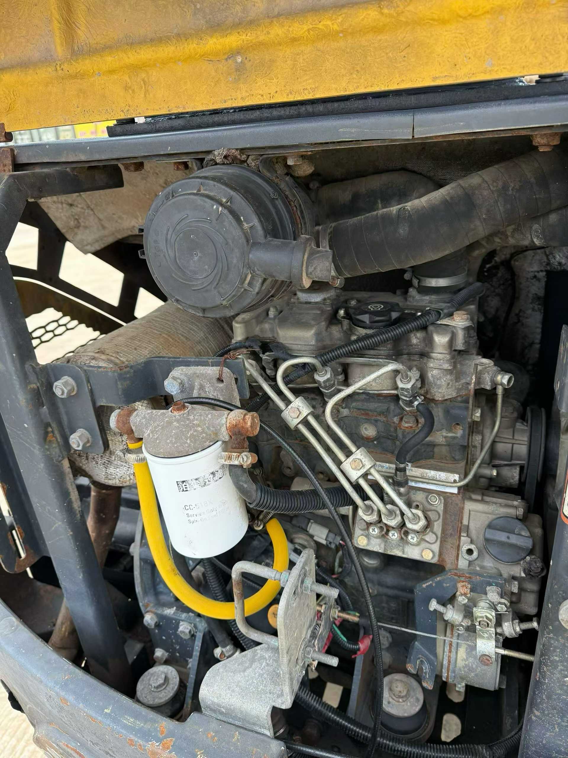 Used Caterpillar CT18 Excavator 2016 Model / 8