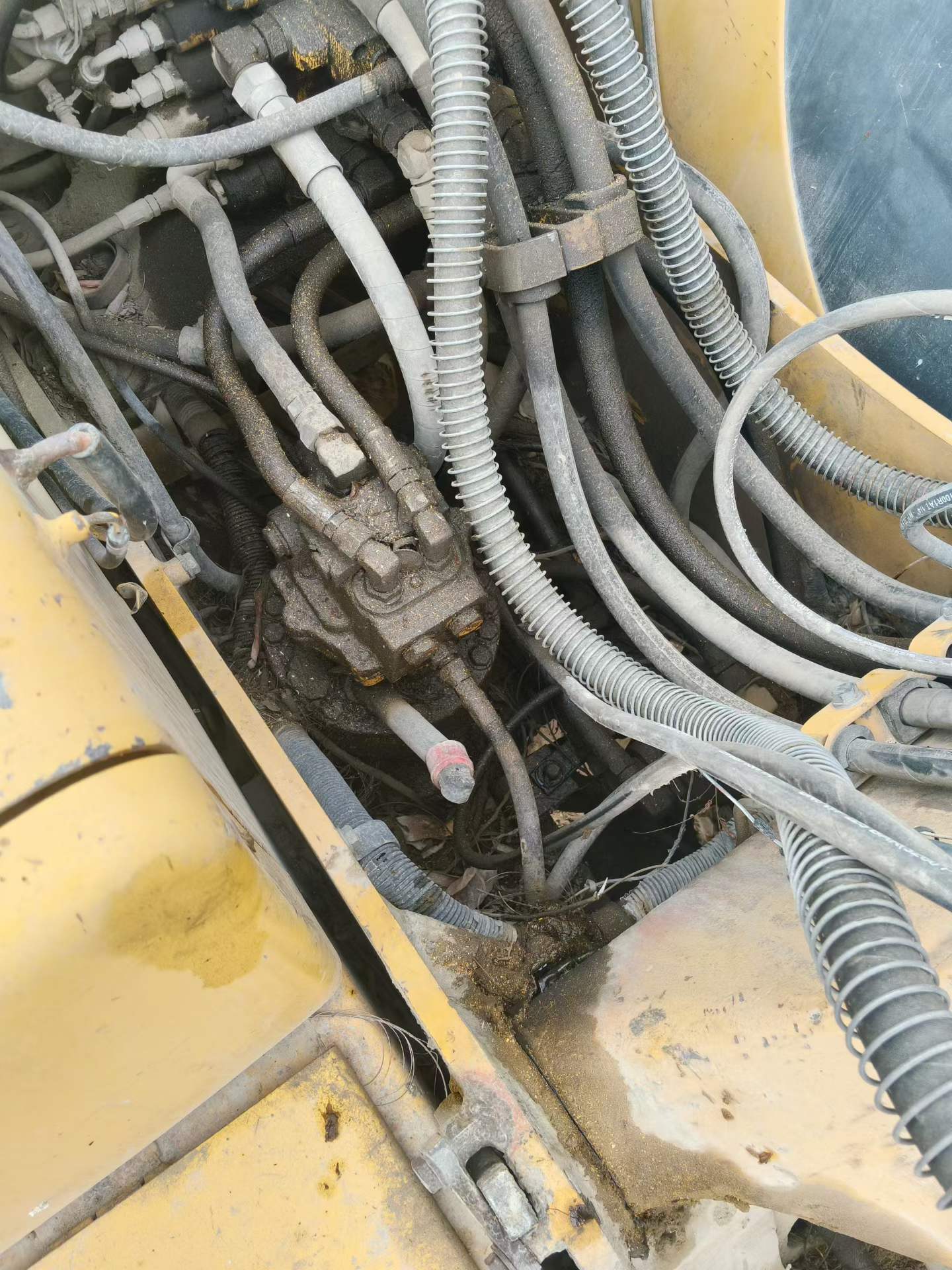 Used Komatsu PC120-6E Excavator 2016 Model / 5