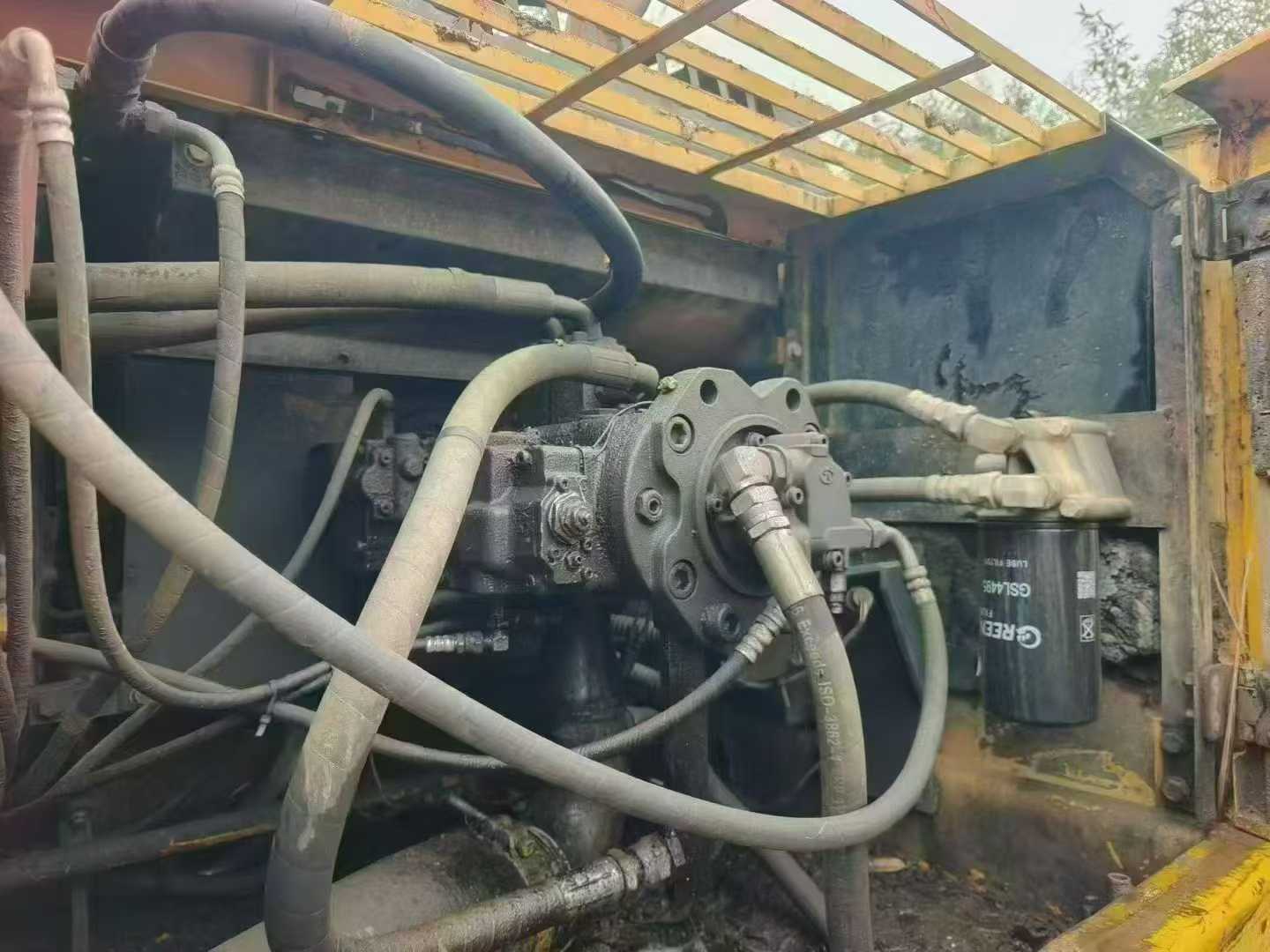 Used Kato HD1023 Excavator 2016 Model / 7