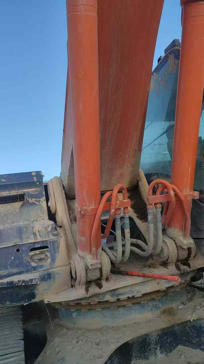 Used Hitachi ZX60 Excavator 2015 Model / 8