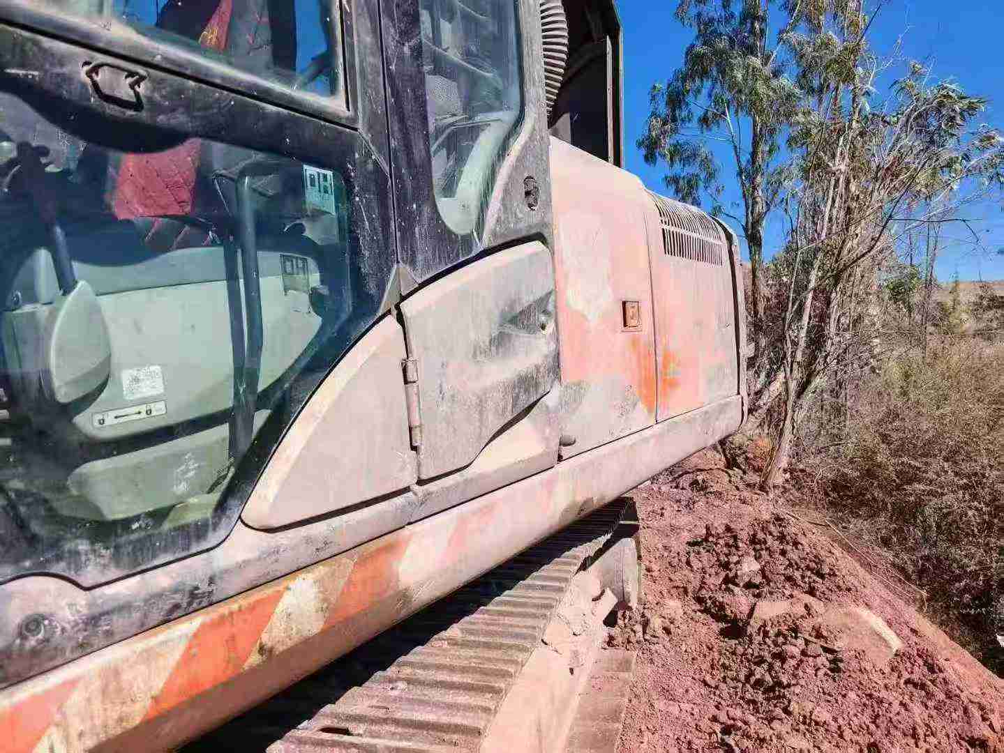 Used Hitachi ZAXIS200 Excavator 2018 Model / 5