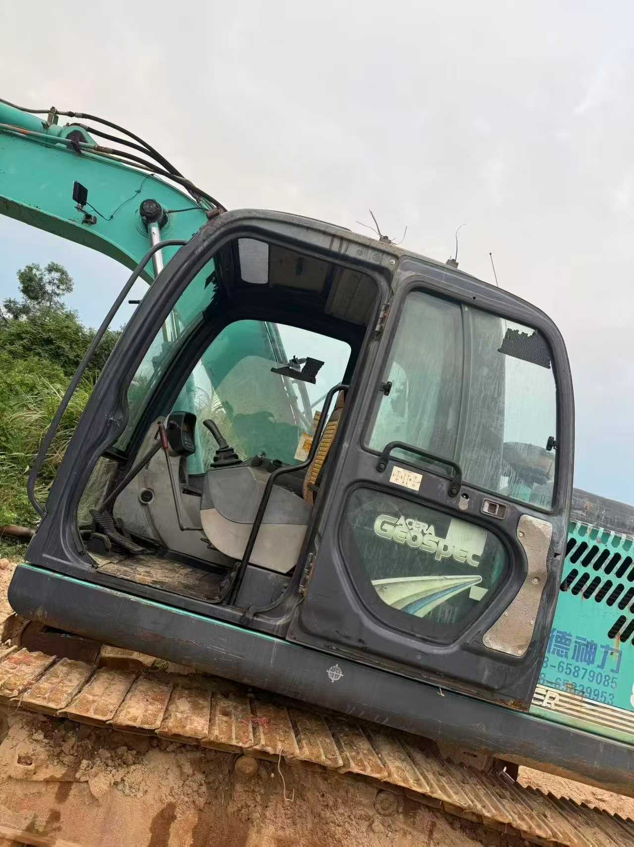 Used Kobelco SK140 Excavator 2016 Model / 5