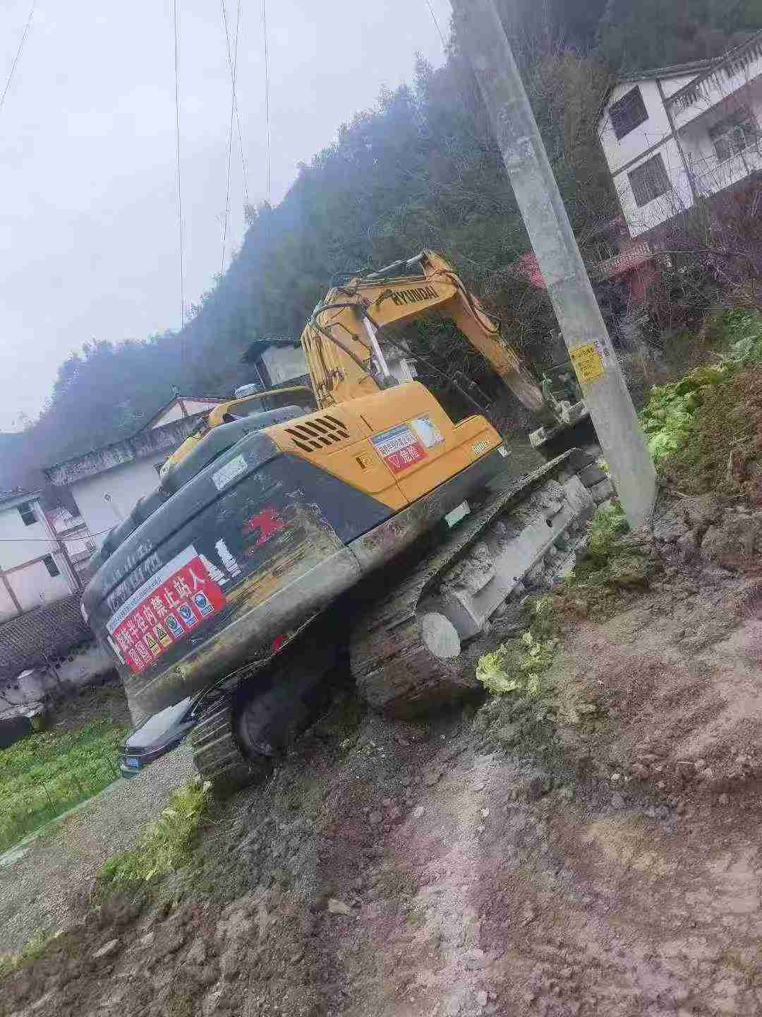 Used Hyundai R150W-9 Excavator 2019 Model / 3