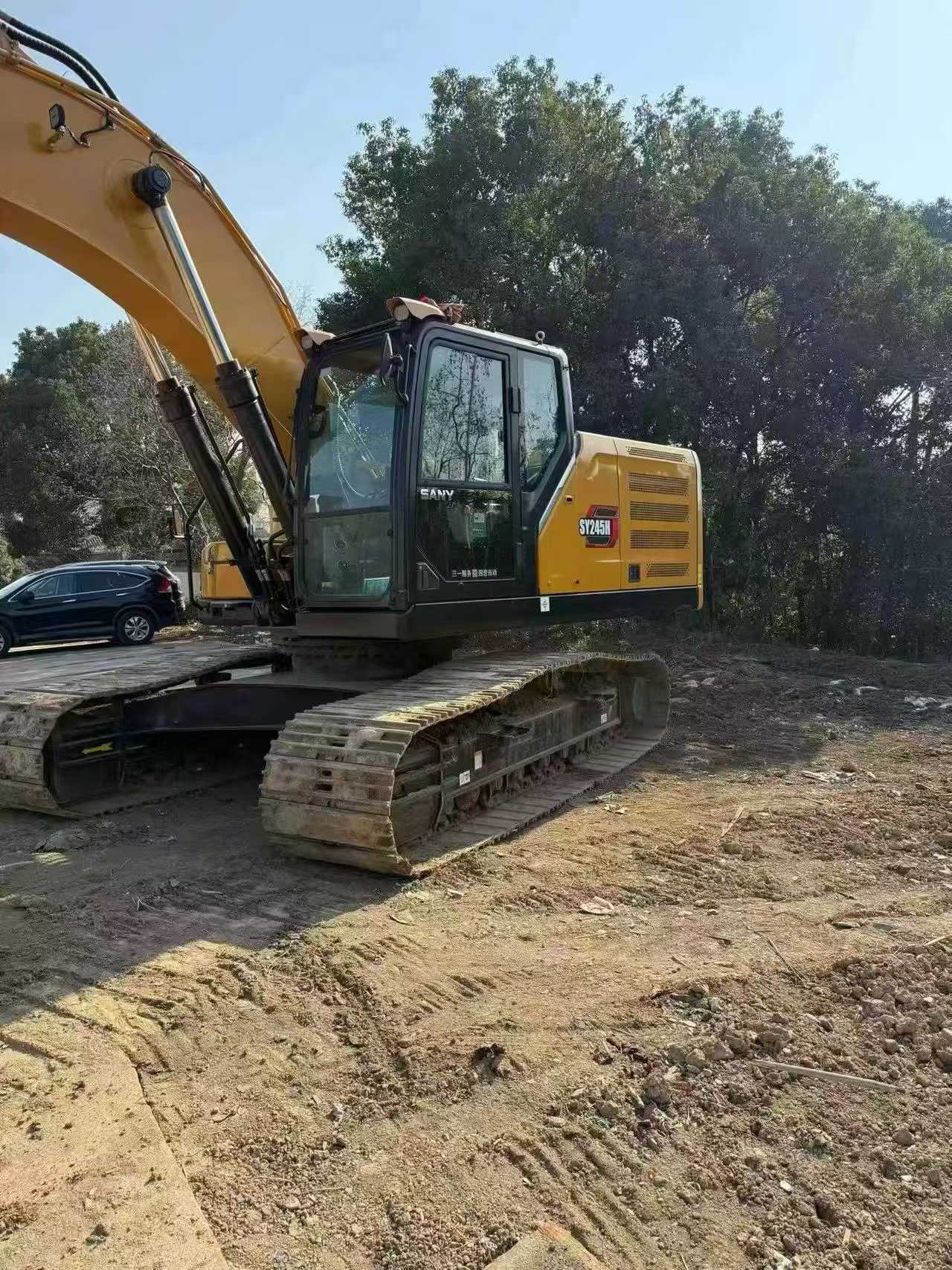 Used Sany SY245H Excavator 2016 Model / 5