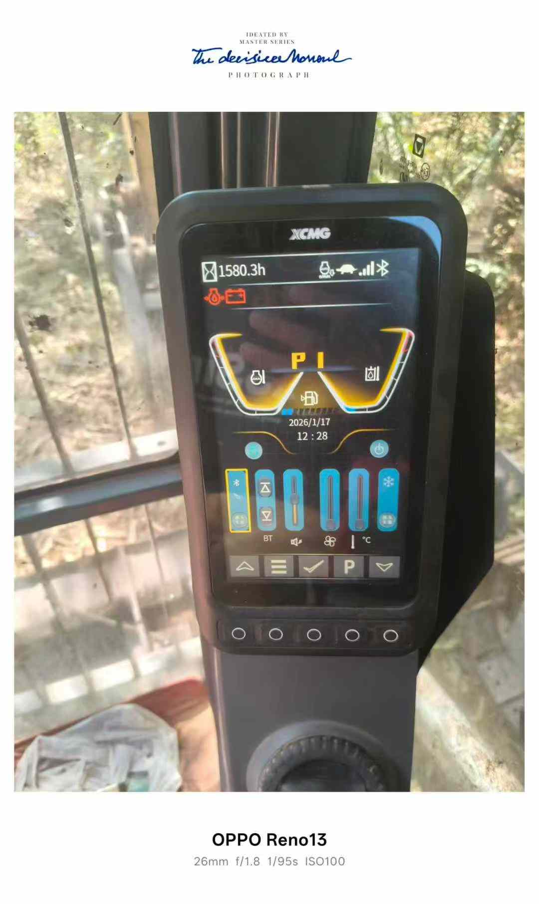 Used XCMG XE15 Excavator 2024 Model / 3