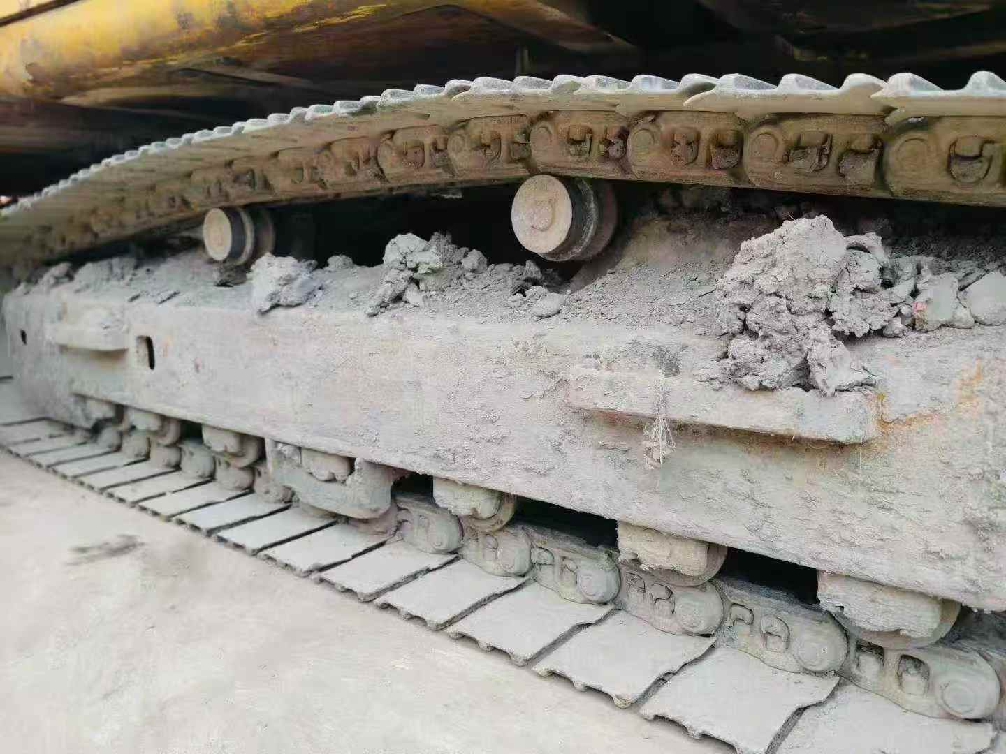 Used Komatsu PC200-6E Excavator 2016 Model / 4