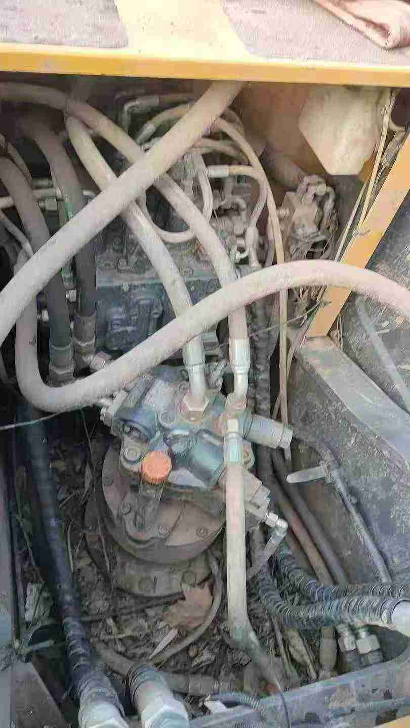 Used XCMG XE210 Excavator 2022 Model / 6