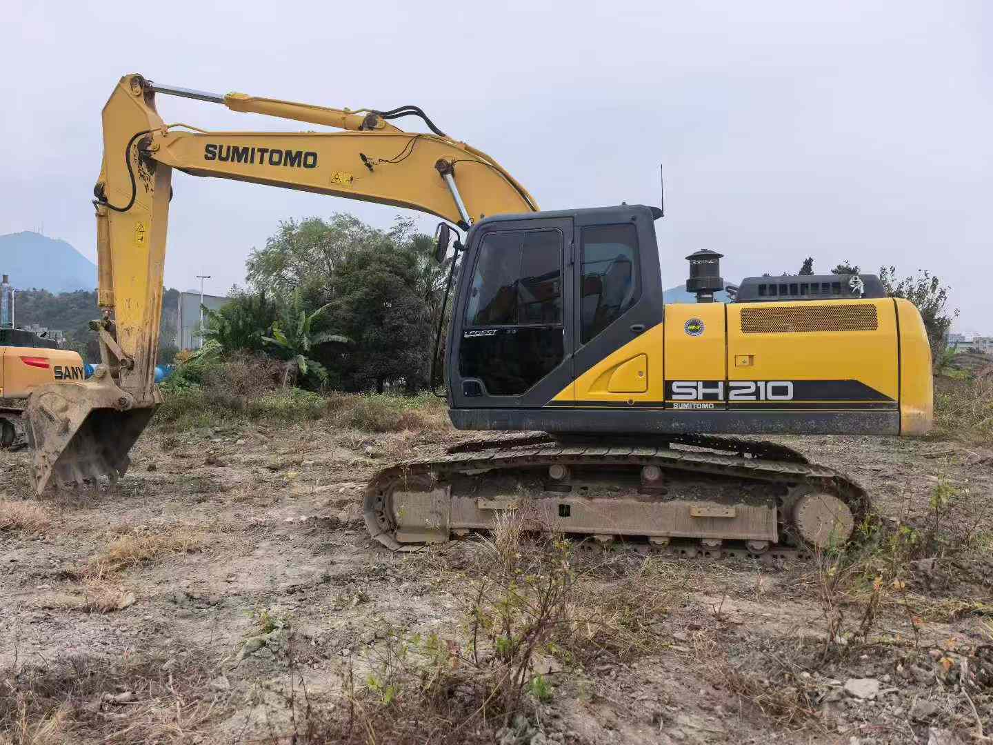 Used Sumitomo SH210-6 Excavator 2021 Model / 3
