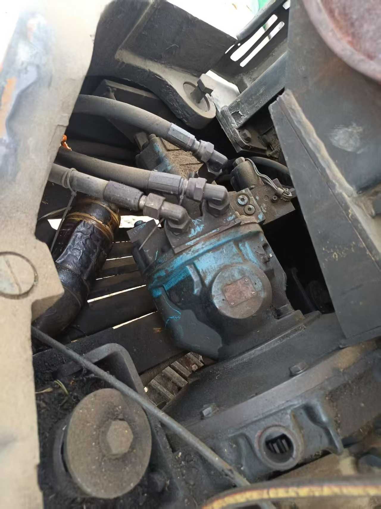 Used XCMG XE60CA Excavator 2016 Model / 5