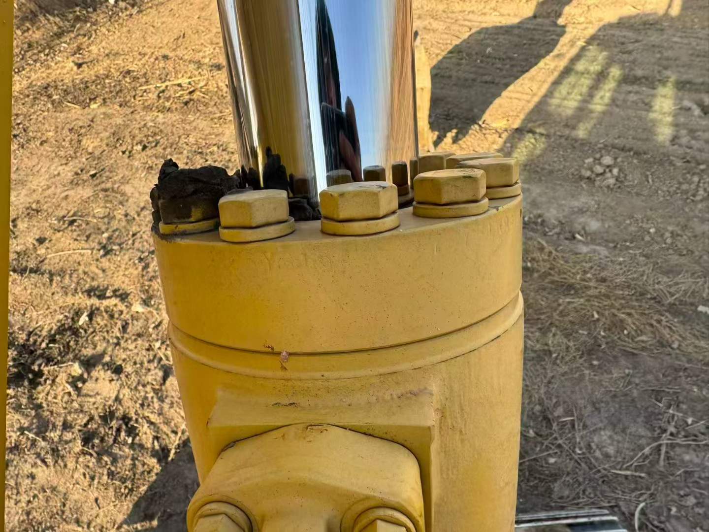 Used Komatsu PC200 Excavator 2019 Model / 8