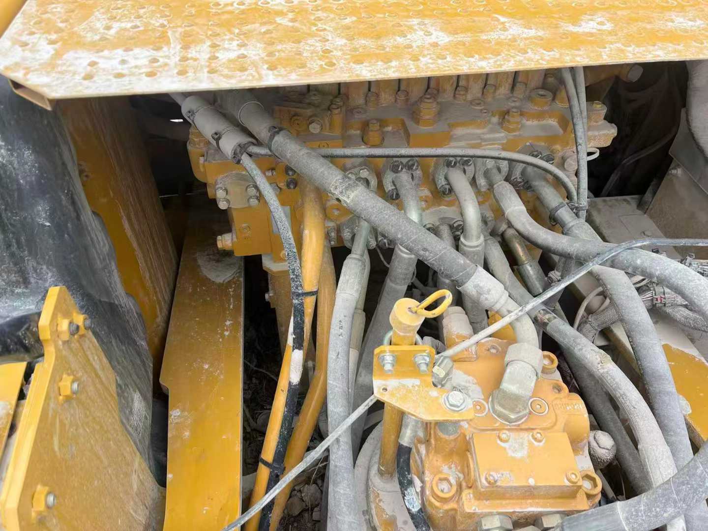 Used Caterpillar 326DL Excavator 2022 Model / 8