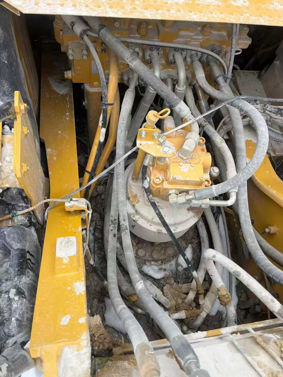 Used Caterpillar 326DL Excavator 2022 Model / 9