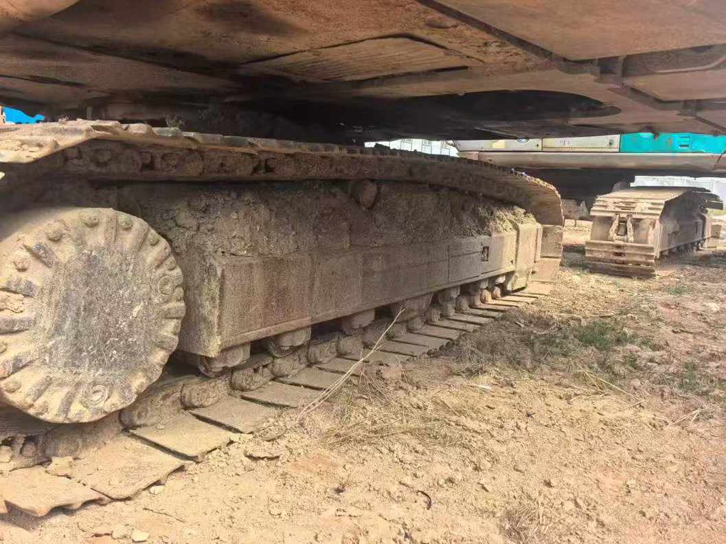 Used Caterpillar 320C Excavator 2016 Model / 5