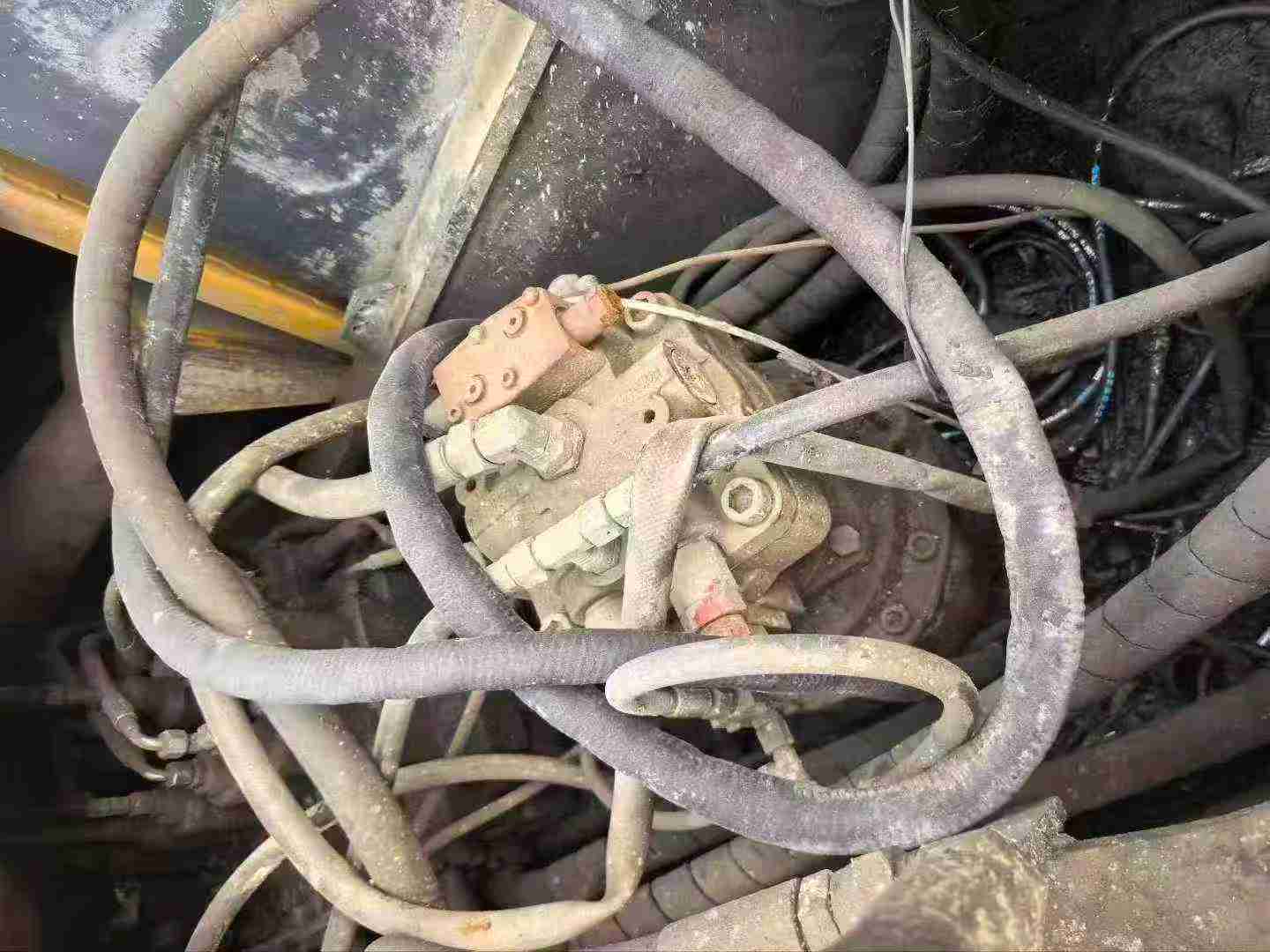 Used JohnDeere E240 Excavator 2017 Model / 2