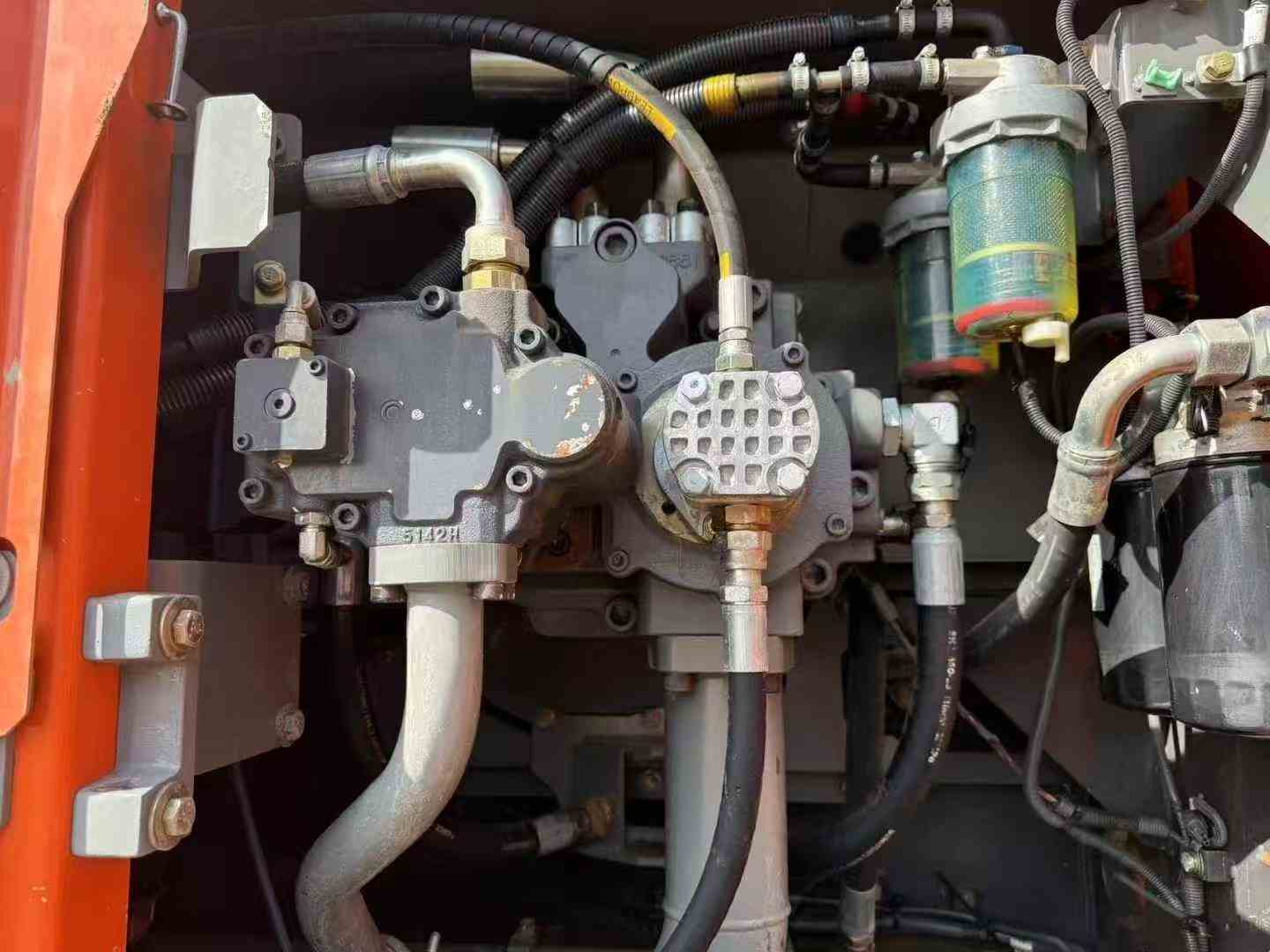 Used Hitachi EX90 Excavator 2020 Model / 8