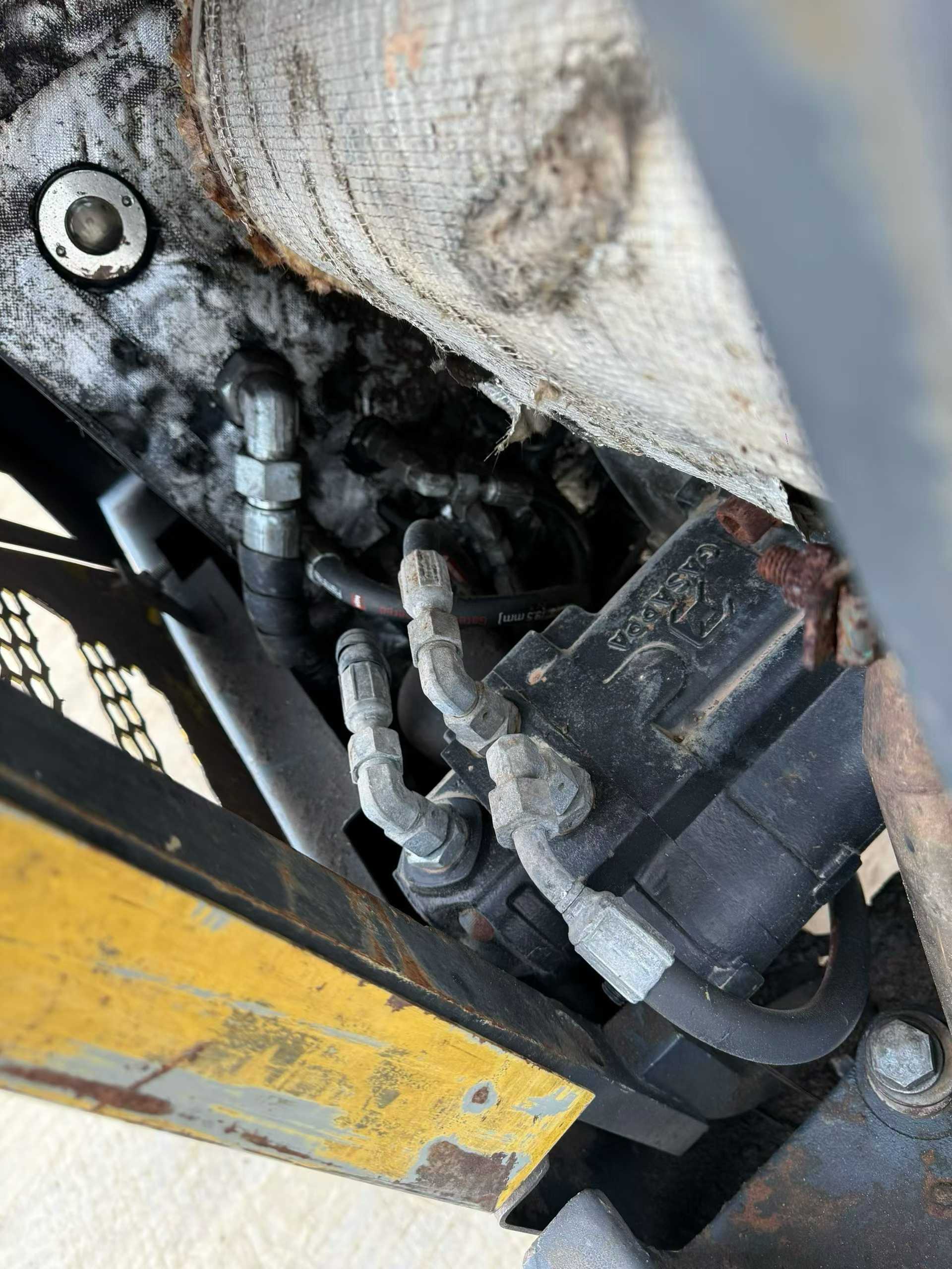 Used Caterpillar CT18 Excavator 2016 Model / 7