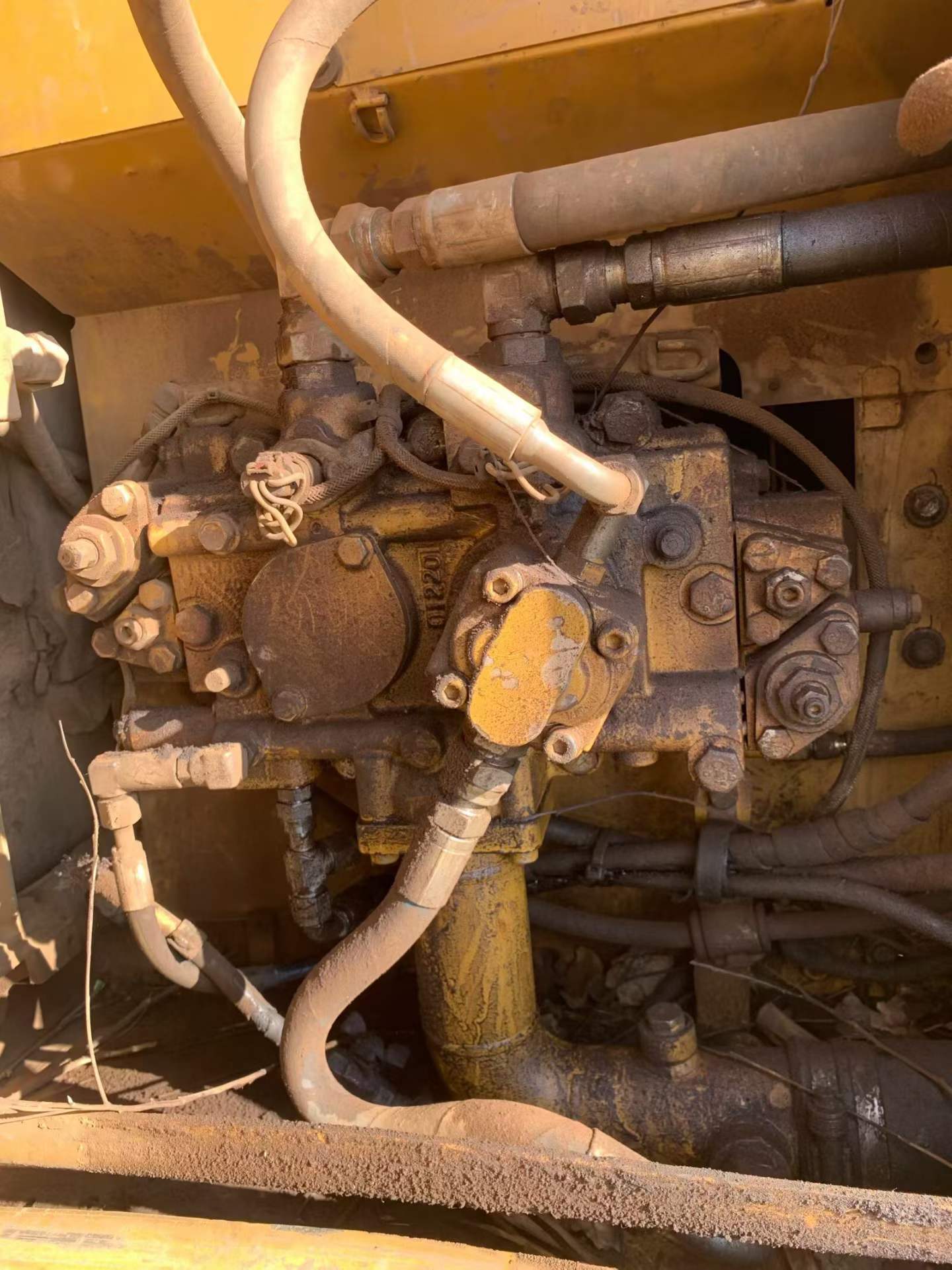 Buy Caterpillar M315D Used Excavator / 5 Used Caterpillar M315D Excavator 2011 Model / 5