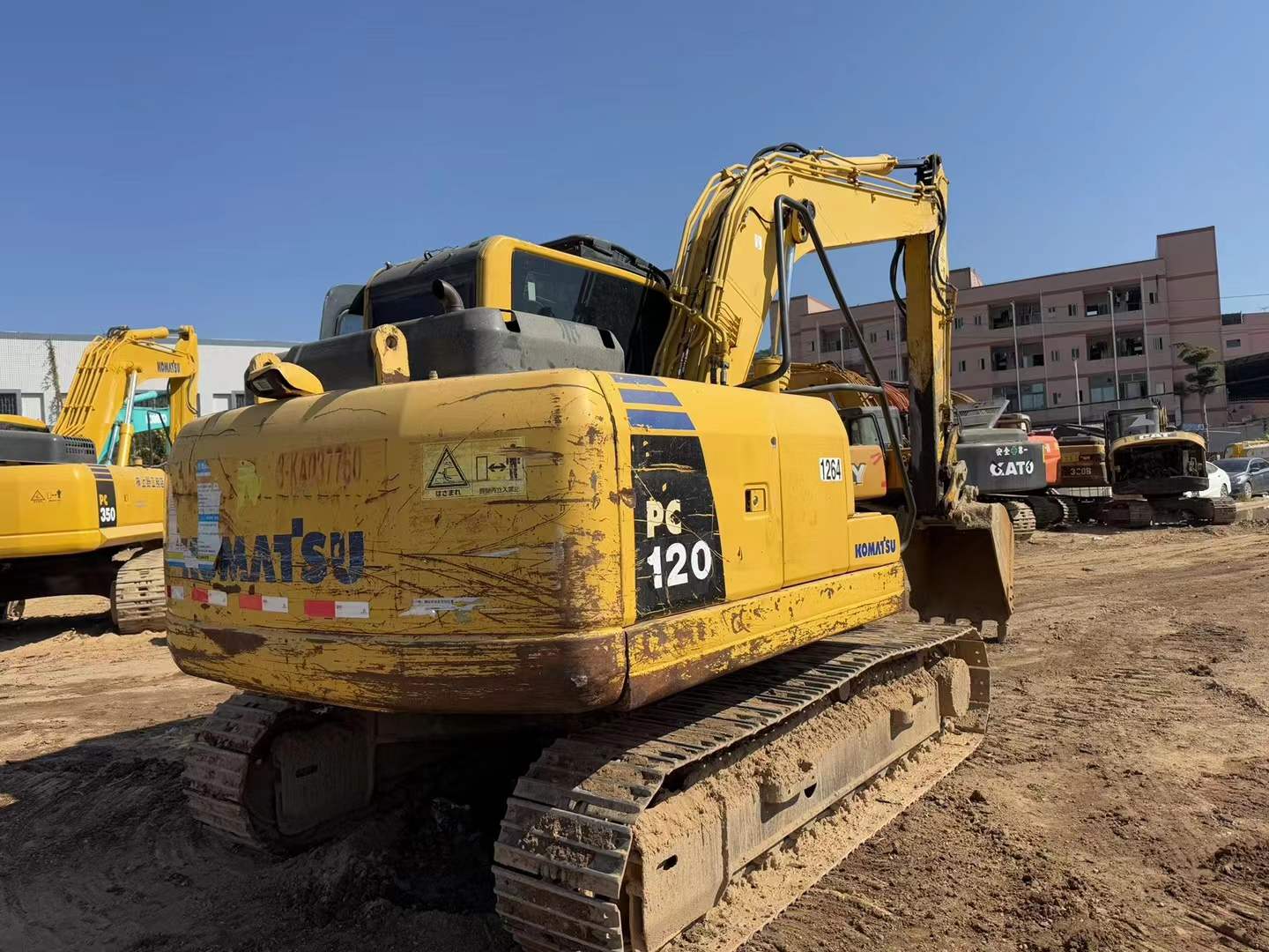Used Komatsu PC120-8 Excavator 2016 Model / 3