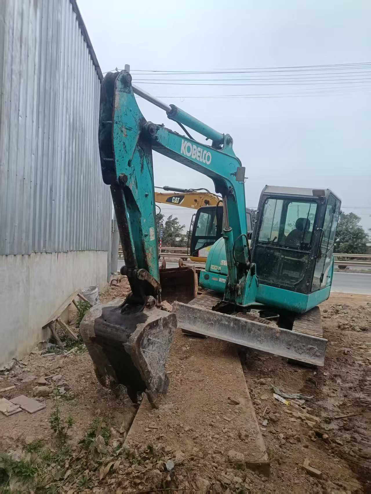 Used Kobelco SK60-8 Excavator 2016 Model / 3