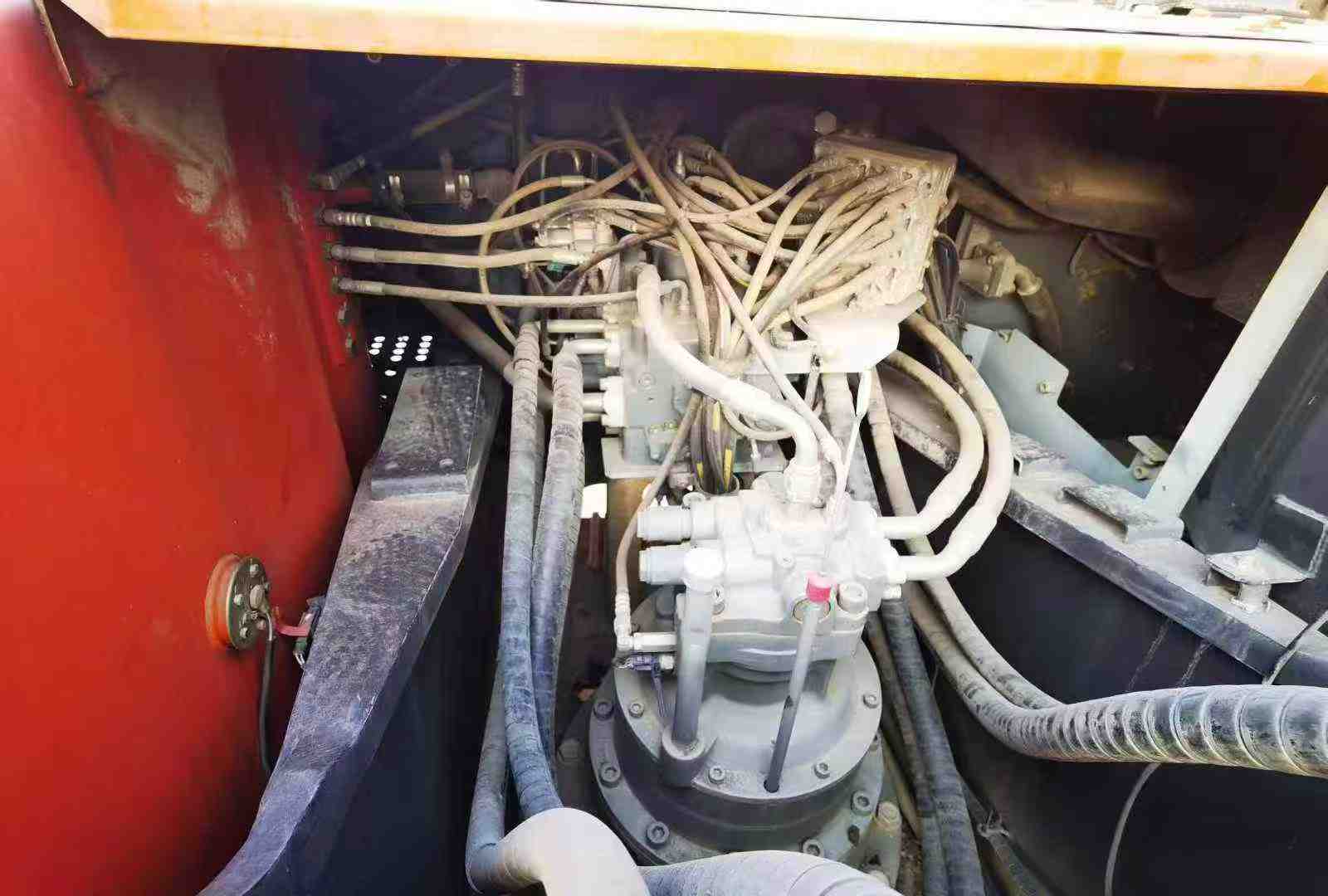 Used Hitachi ZX240-5A Excavator 2021 Model / 7