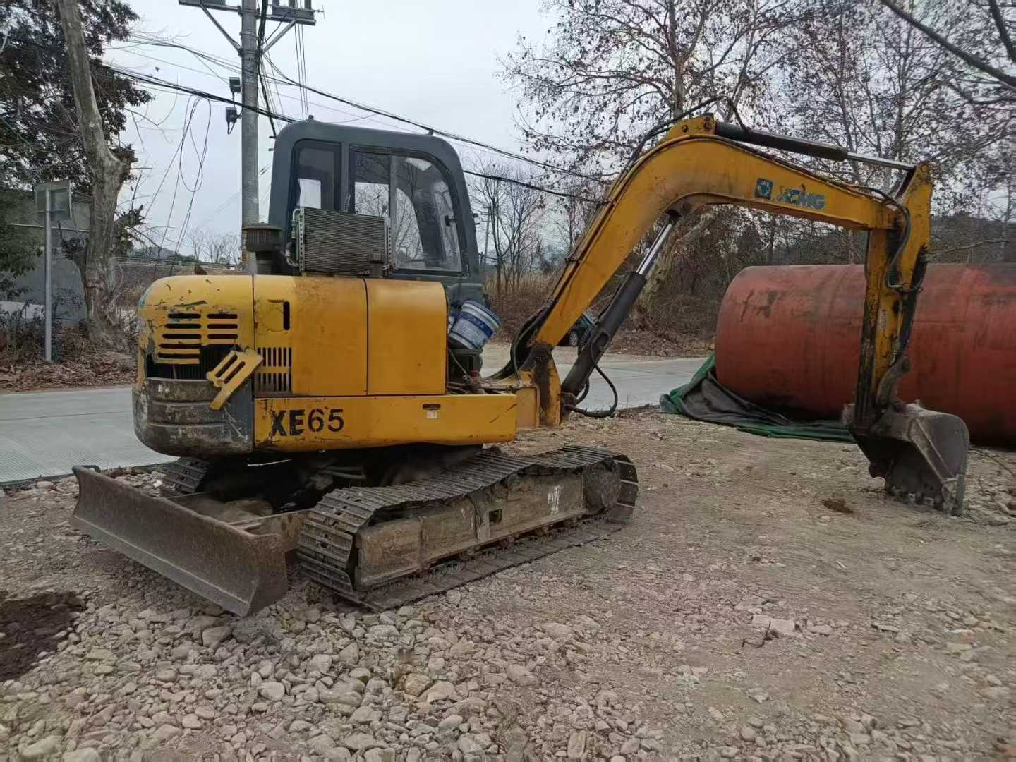 Buy XCMG XE60CA Used Excavator