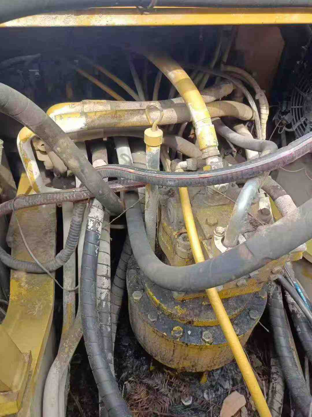 Used Caterpillar 324DL Excavator 2016 Model / 7