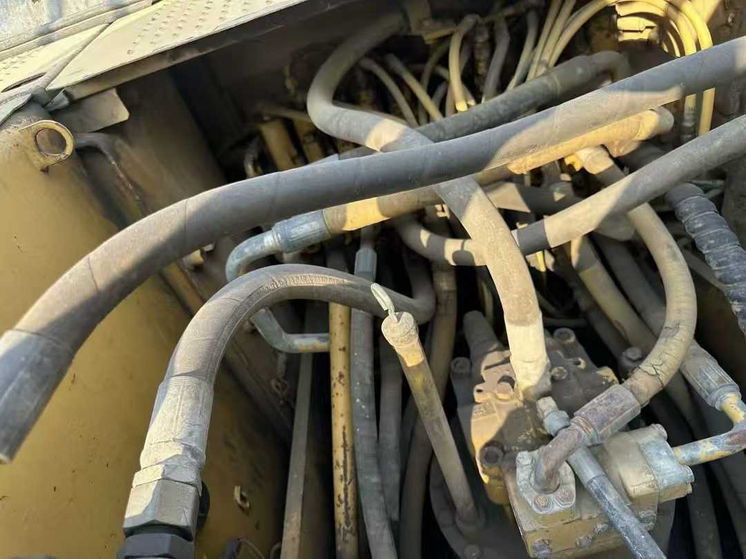 Buy Caterpillar 323DL Used Excavator