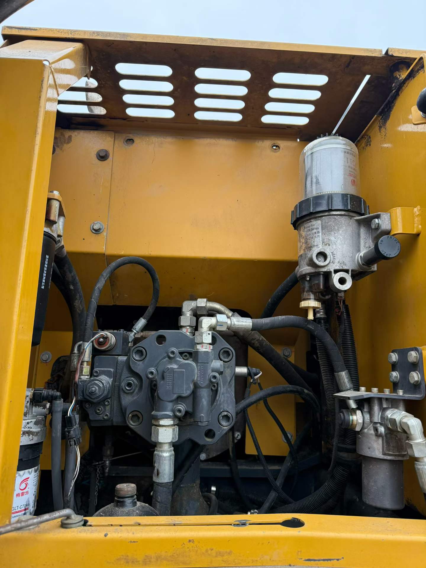 Used XCMG XE135GA Excavator 2017 Model / 5