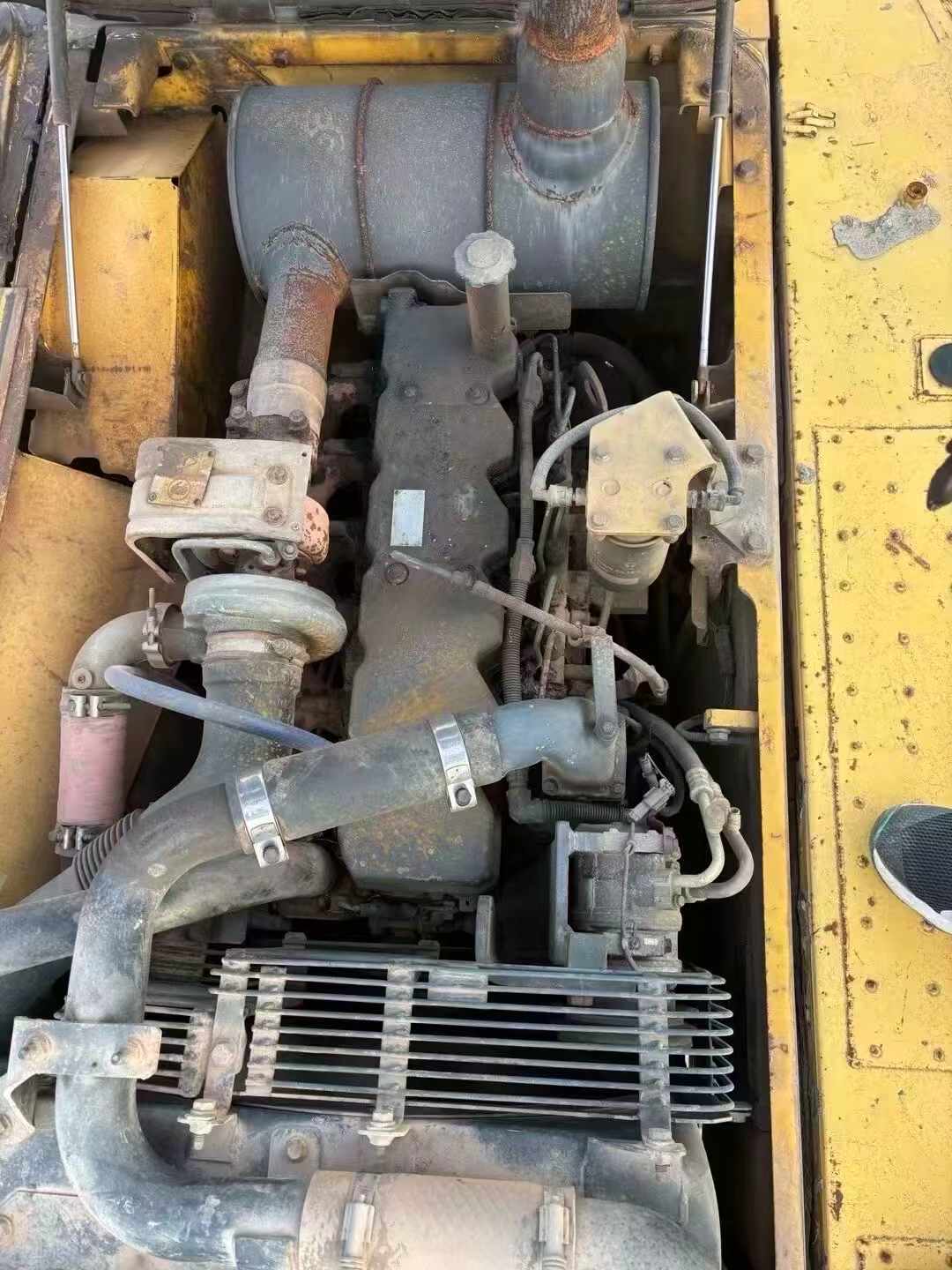 Used Komatsu PC200-8N1 Excavator 2016 Model / 5