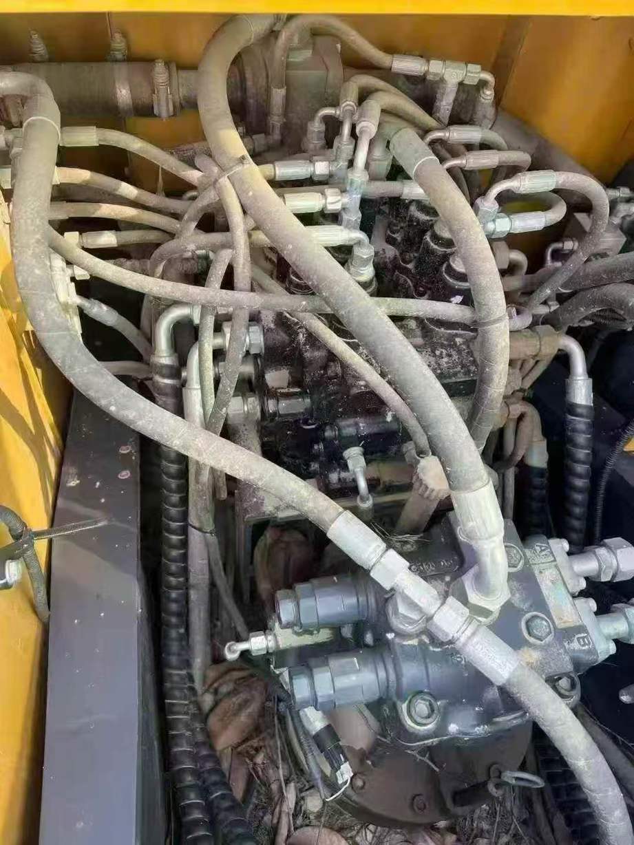 Used XCMG XE4000 Excavator 2022 Model / 8