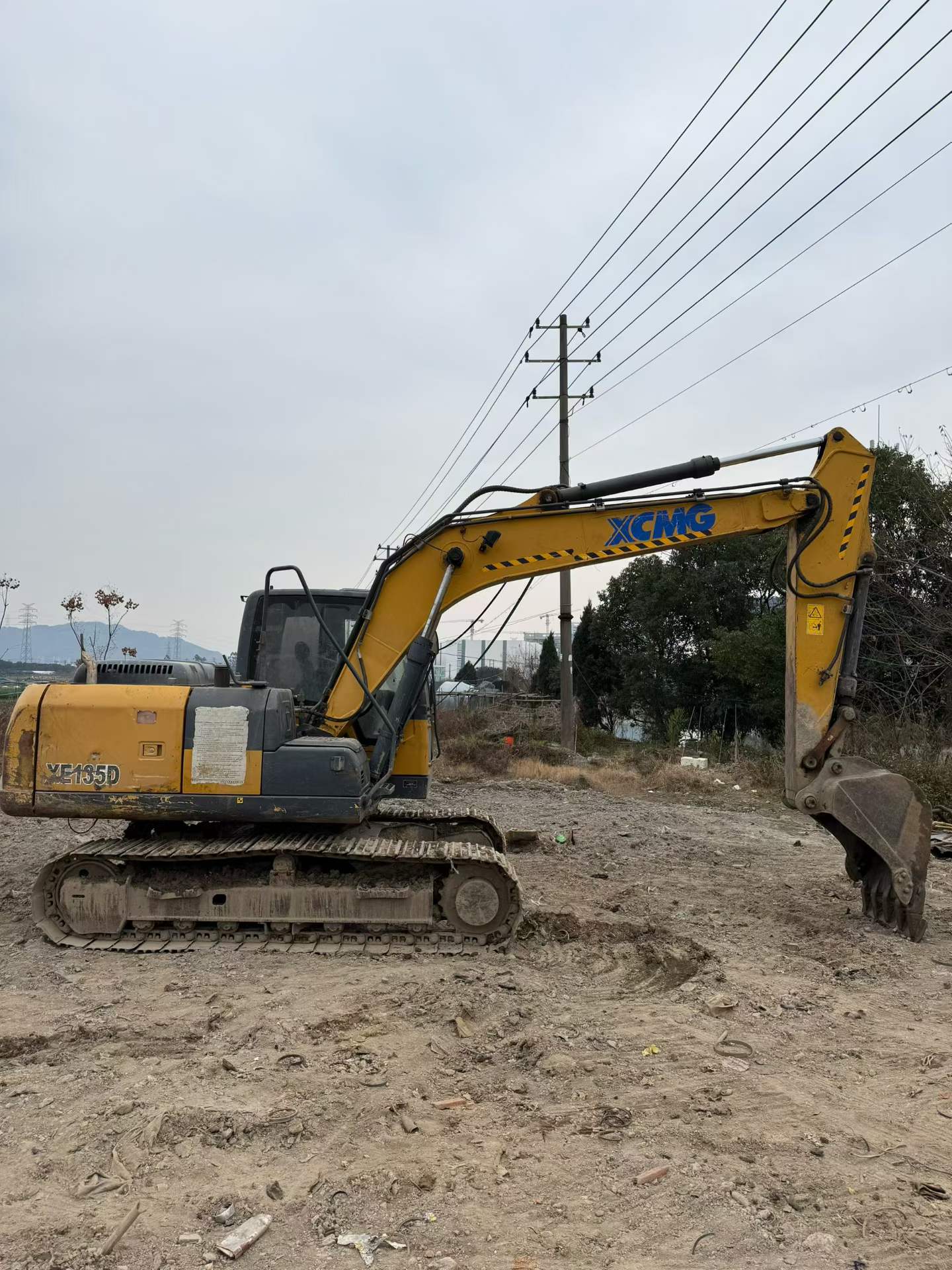 Used XCMG XE135GA Excavator 2017 Model / 3