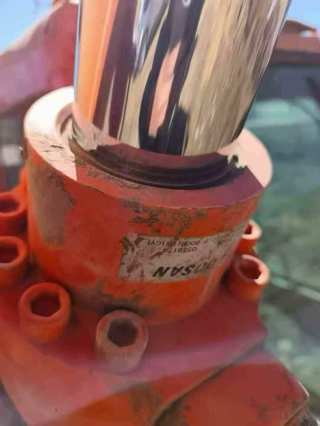 Used Doosan DX18 Excavator 2011 Model / 4