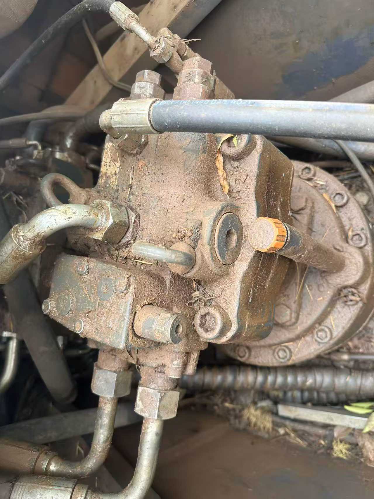 Used XCMG XE270GK Excavator 2019 Model / 7