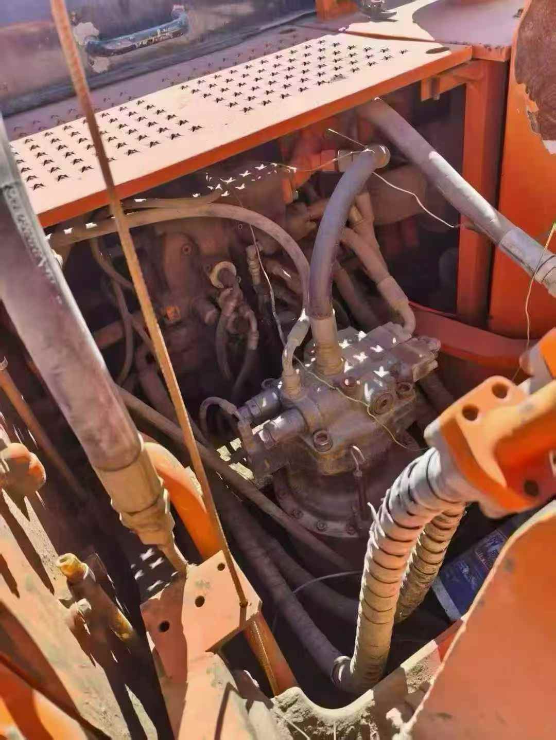 Used Doosan DX18 Excavator 2011 Model / 9