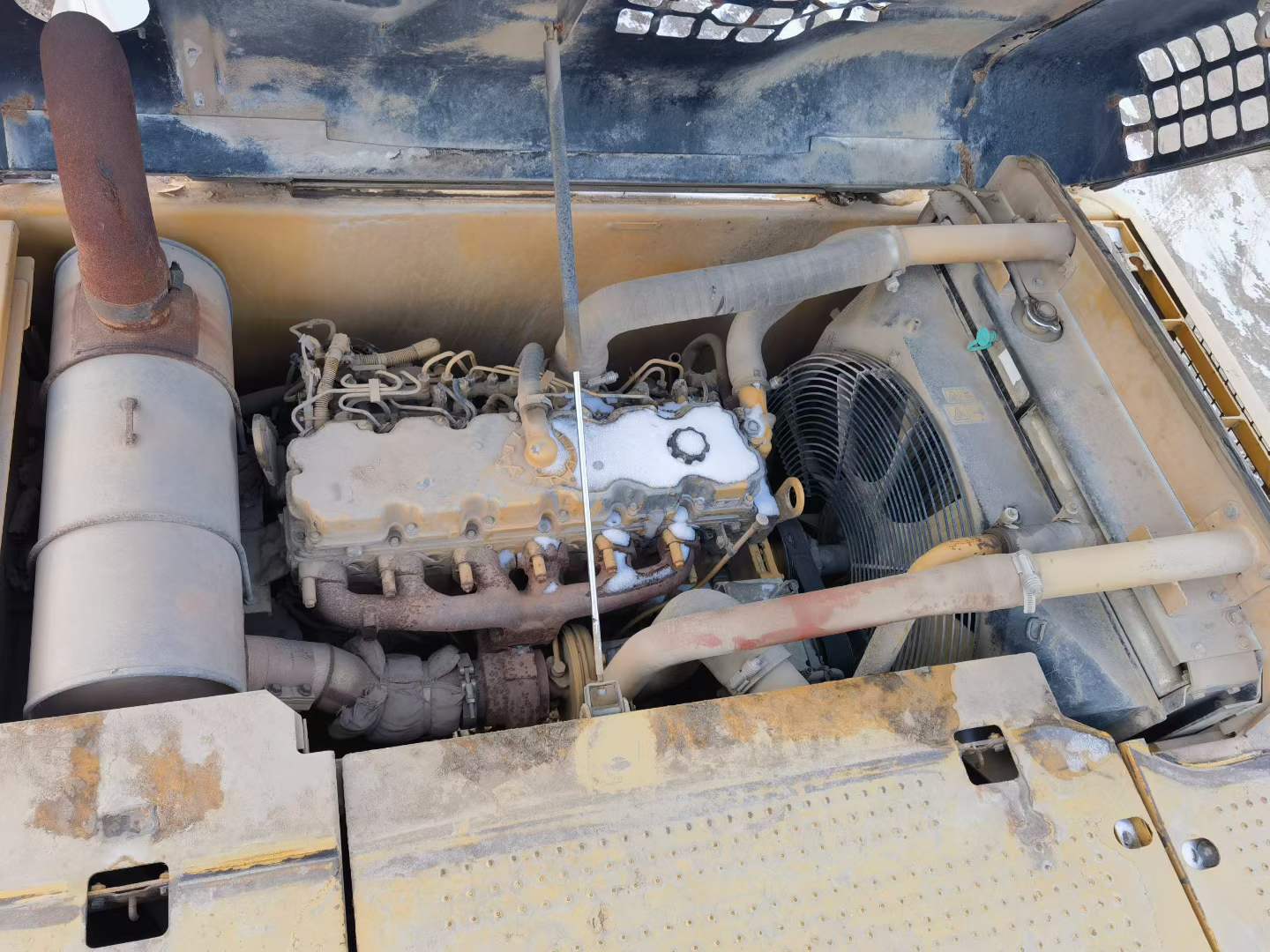 Used Caterpillar 323D2L Excavator 2014 Model / 7