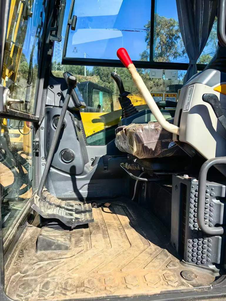 Used XCMG XE80 Excavator 2024 Model / 9