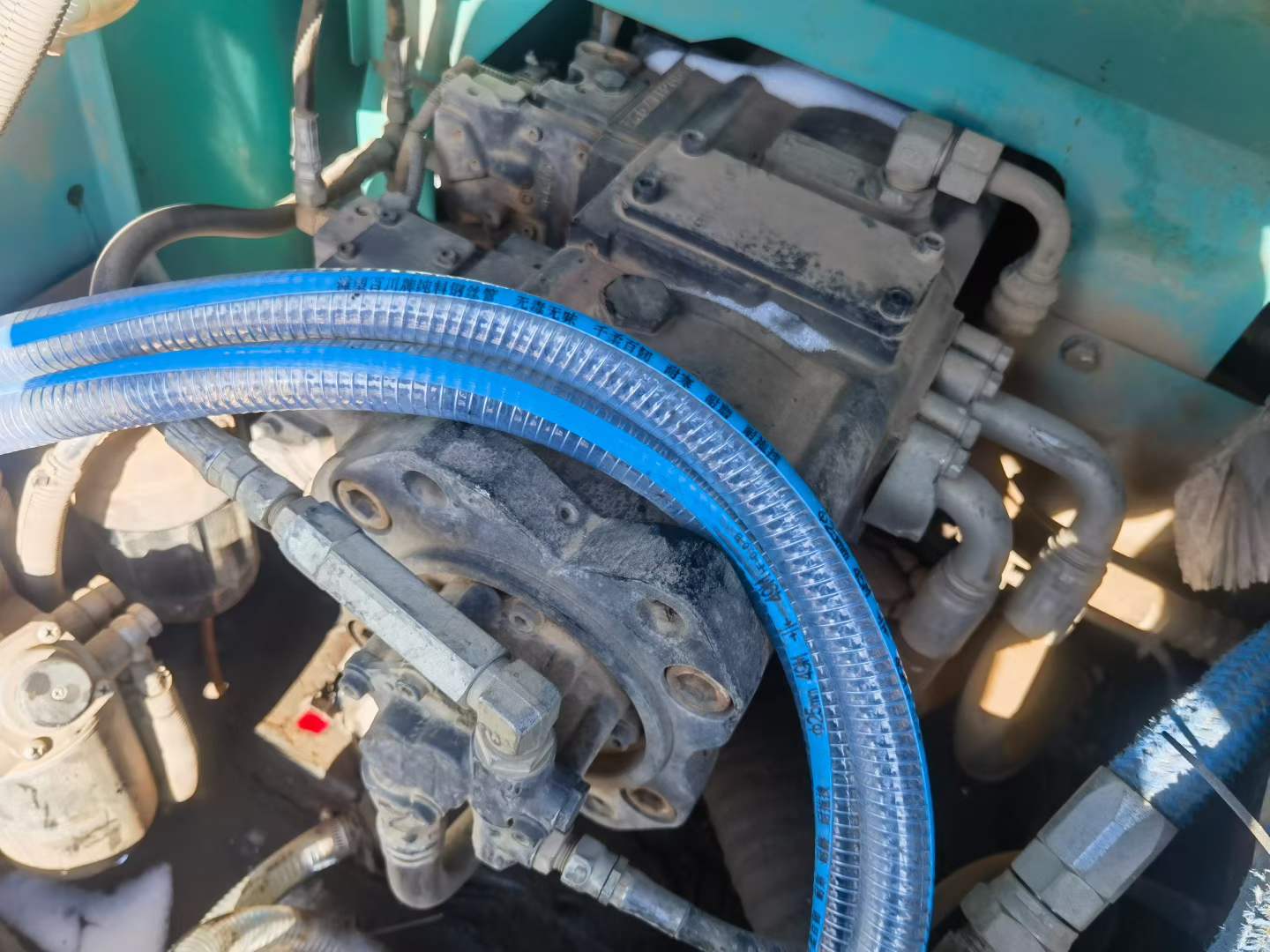 Used Kobelco SK210 Excavator 2013 Model / 3