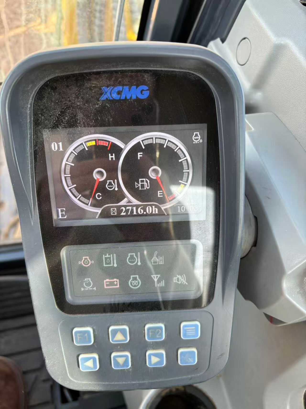 Used XCMG XE60 Excavator 2021 Model / 9
